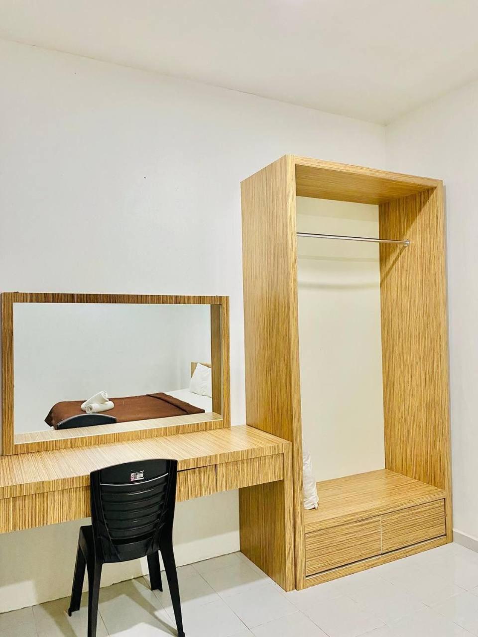 Deluxe Quadruple Room - Photo 4