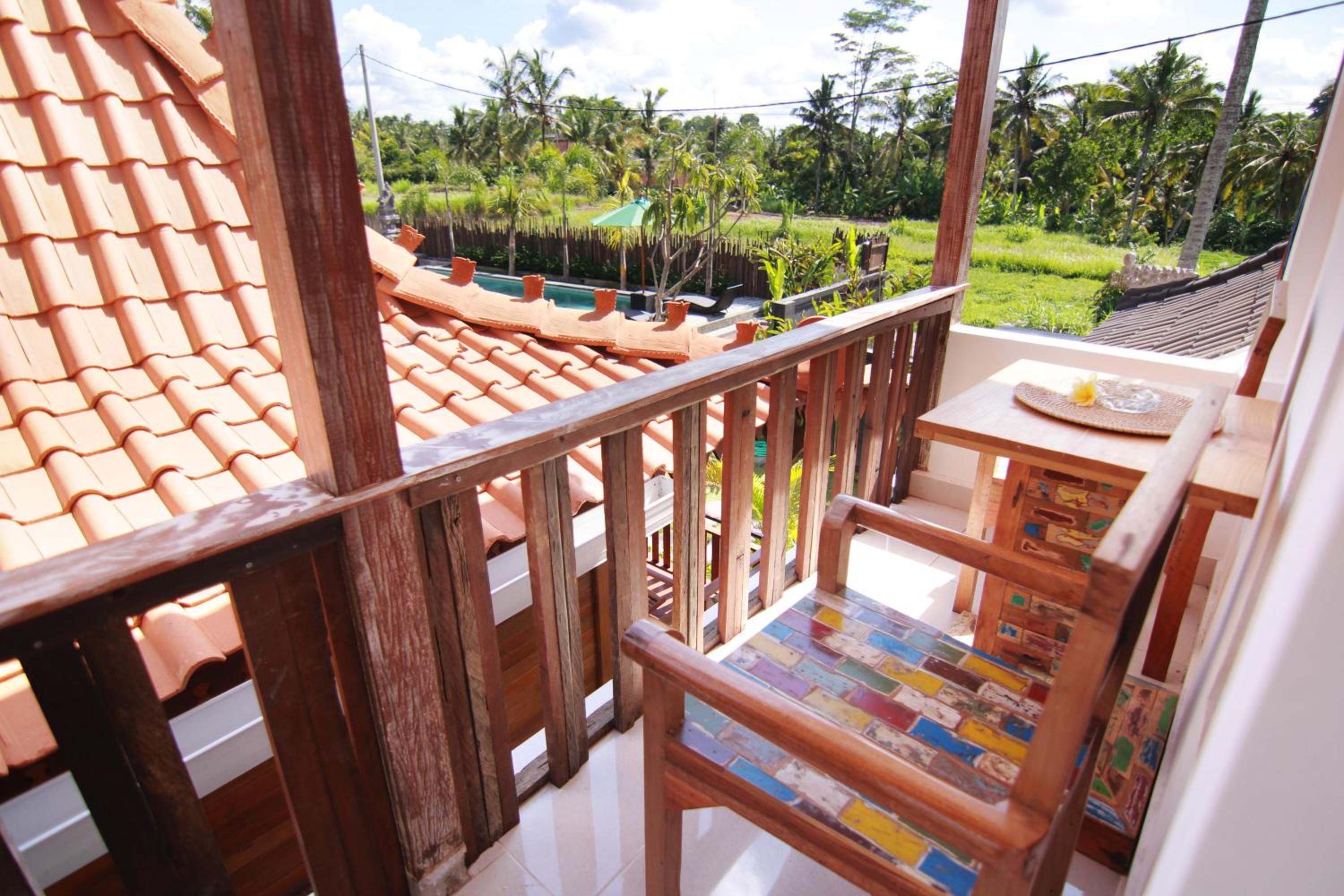 Suite with Balcony - Photo 12