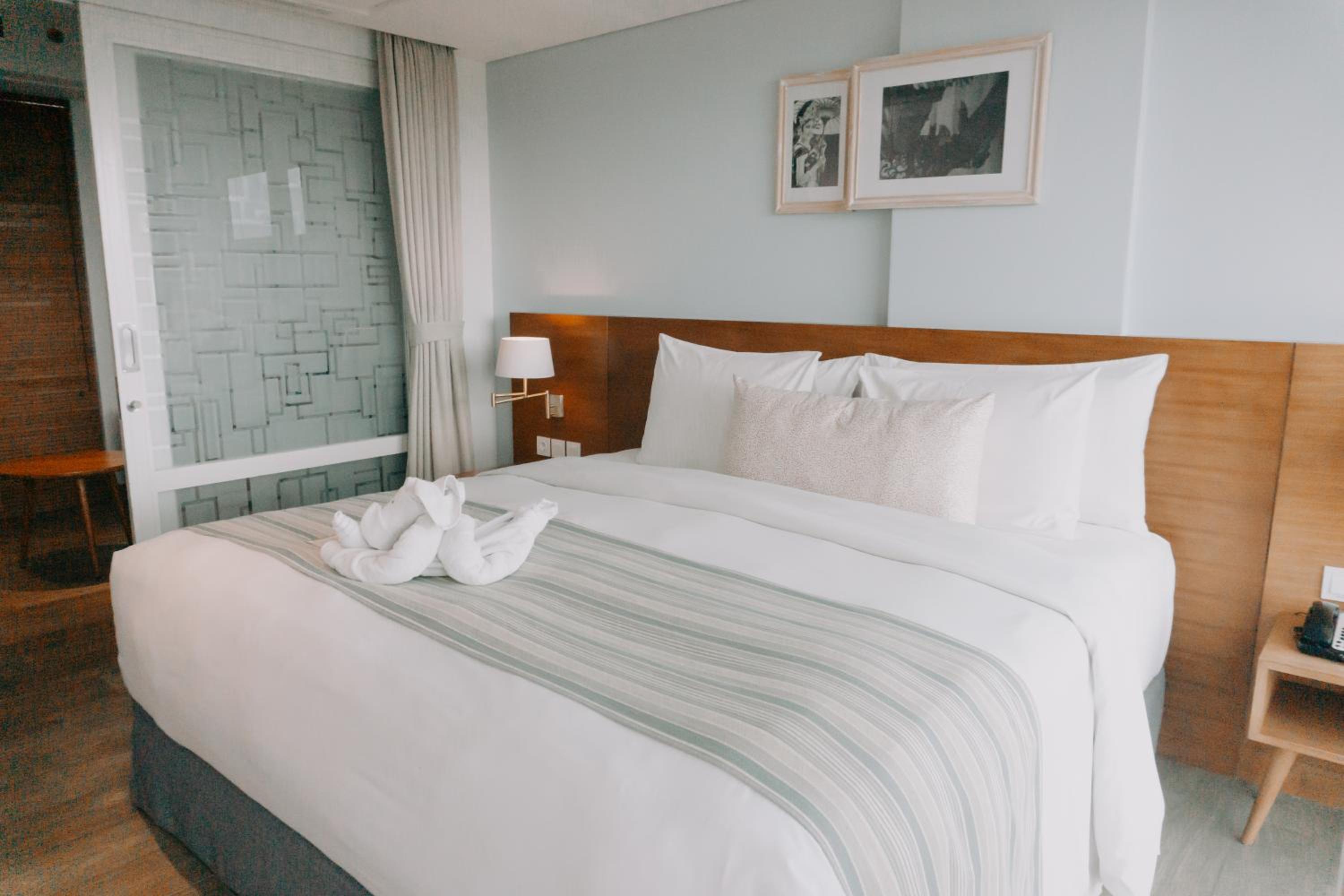 Free a Bucket of Beer for Minimum 5 Nights Stay at Studio Room