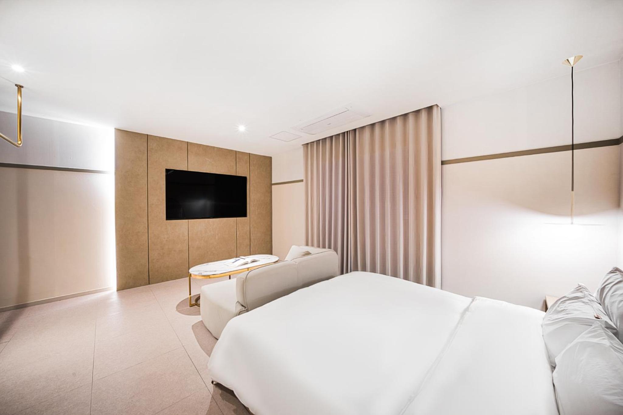 Double Room with Terrace and Sea View - Photo 5