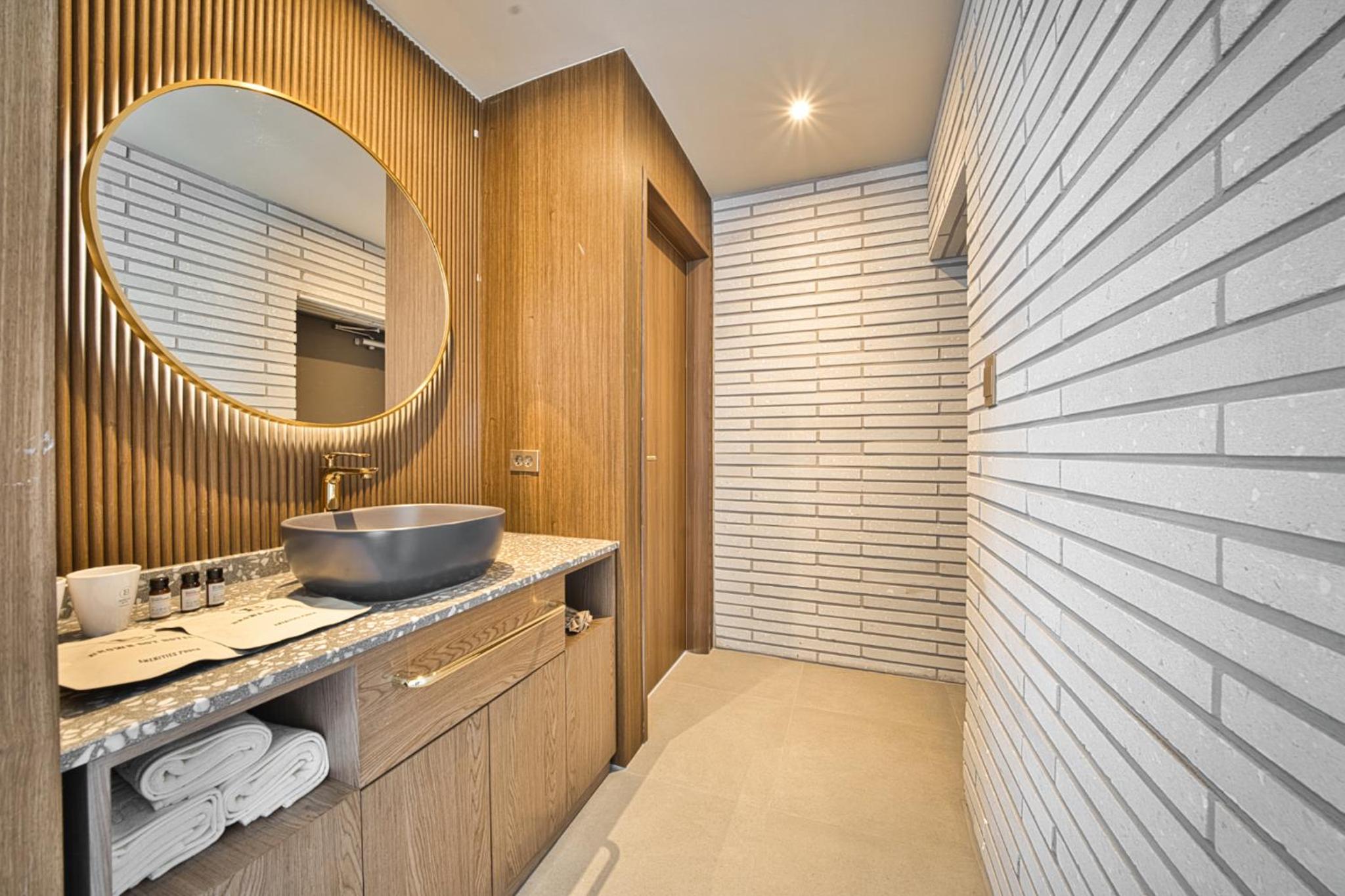 Family Suite with Rooftop terrace - Photo 17