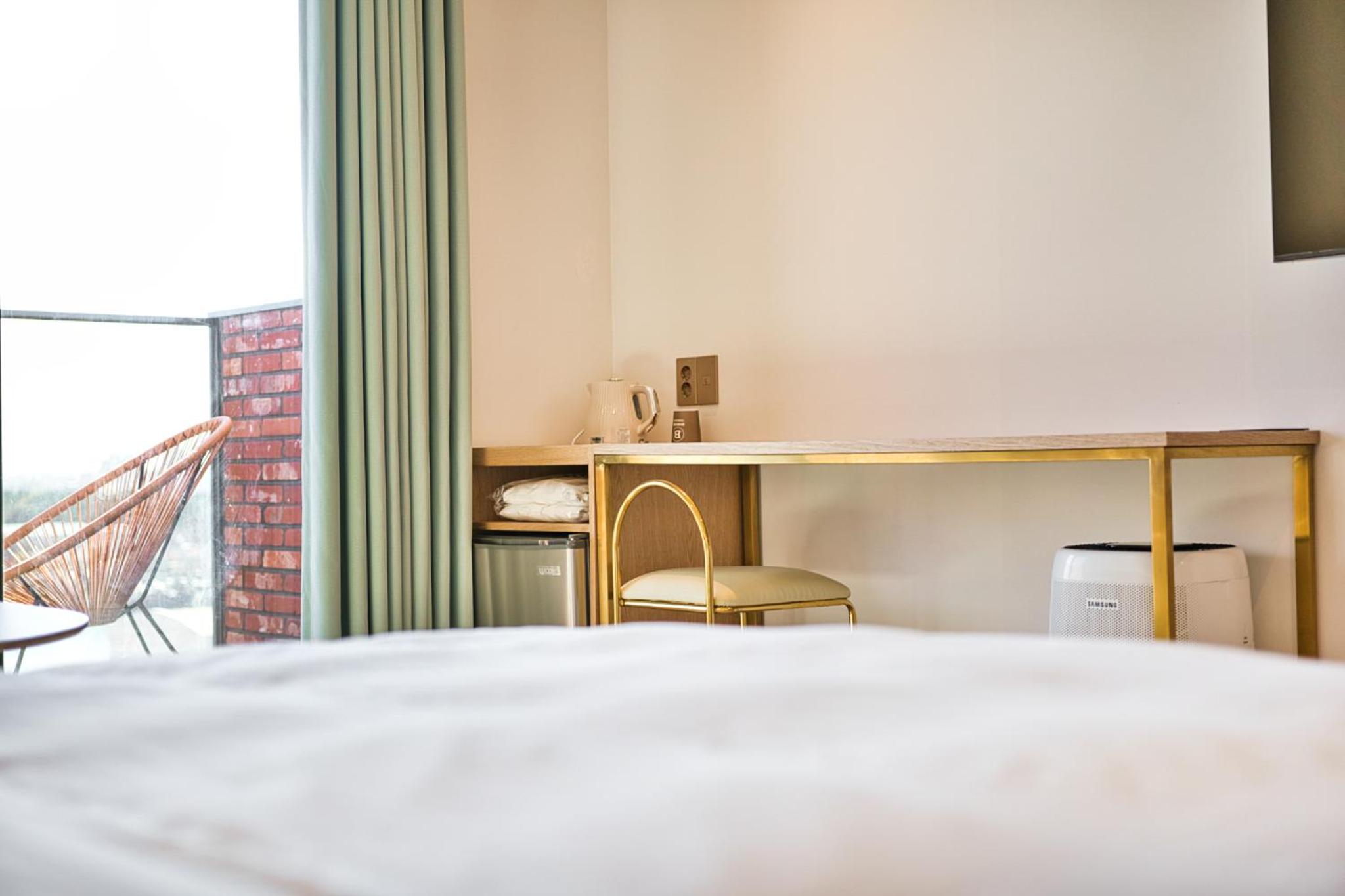 Deluxe Double Room - High Floor with Spa Bath,Terrace and Sea View - Photo 8