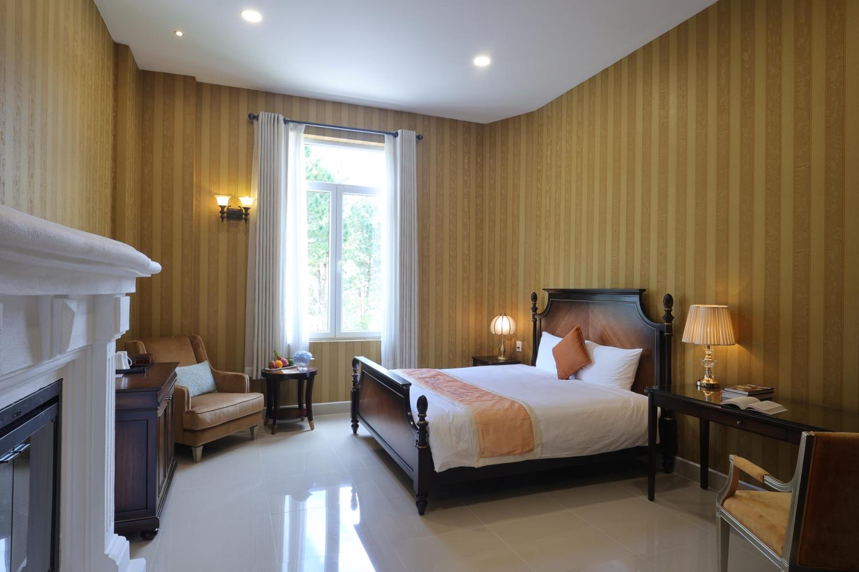 Deluxe Building Garden view Double or Twin Room - Photo 2