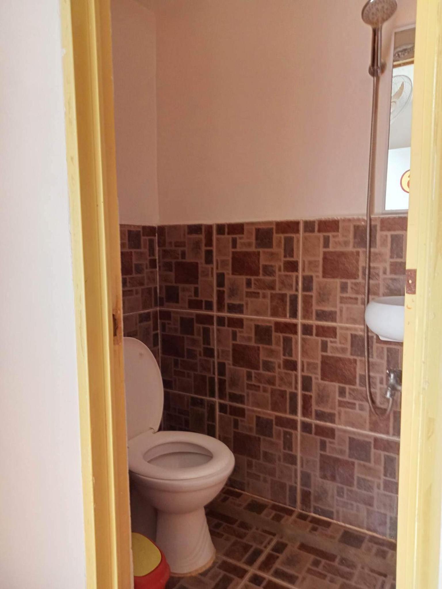 One-Bedroom Apartment - Photo 10