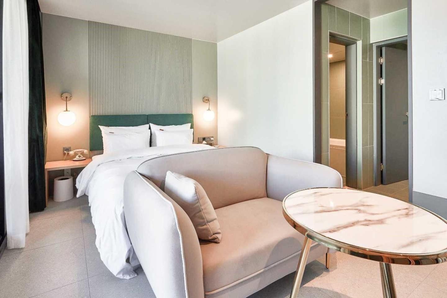 Premium Double Room with Terrace and Sea View - Photo 1