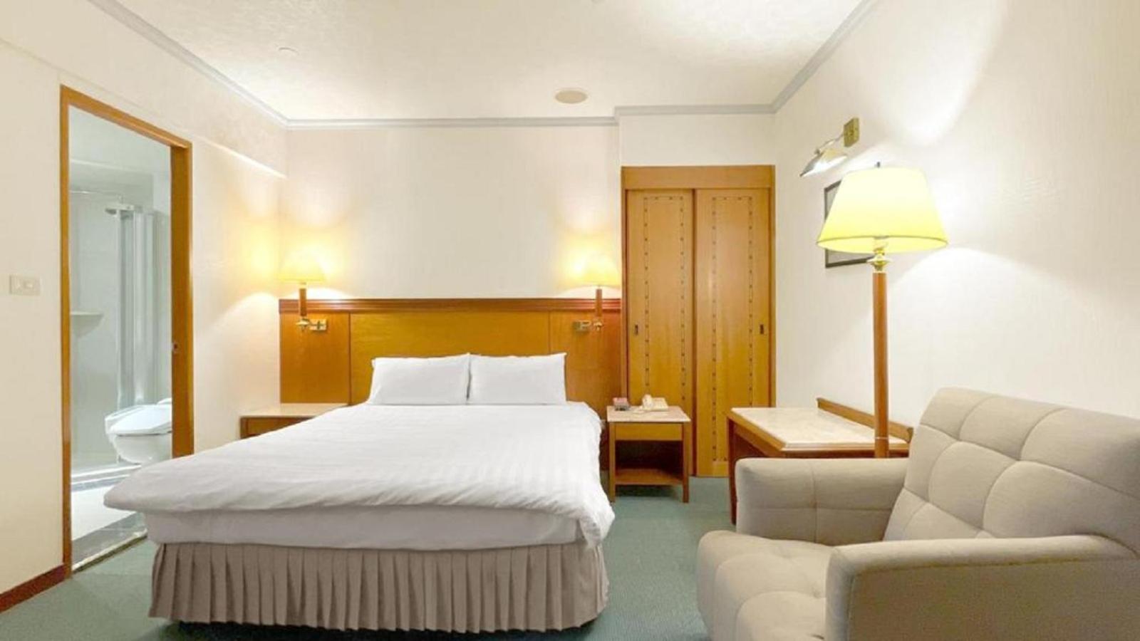 Standard Double Room - Photo 1