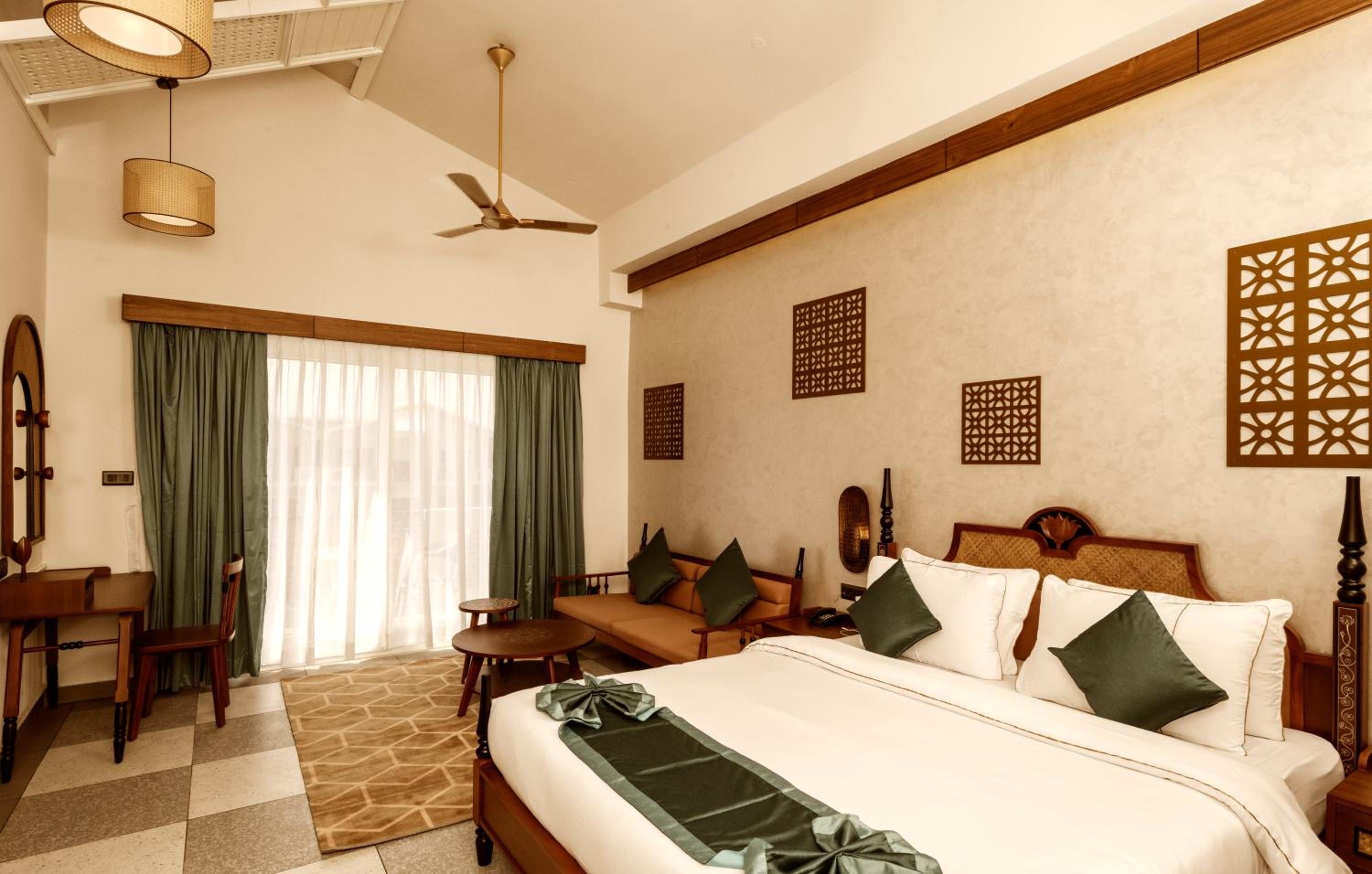 Platinum Room - Photo 1