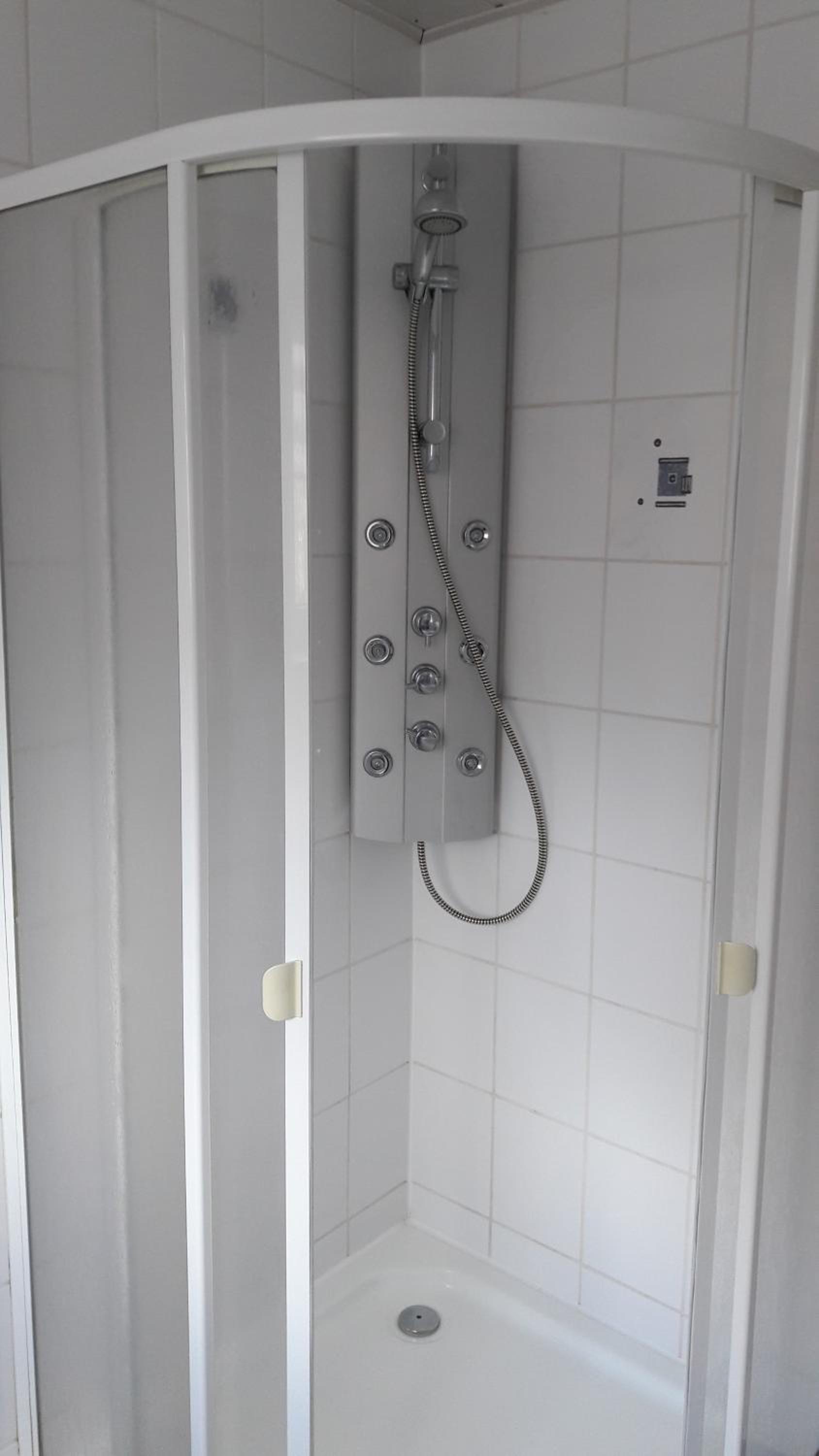 Apartment - Photo 2