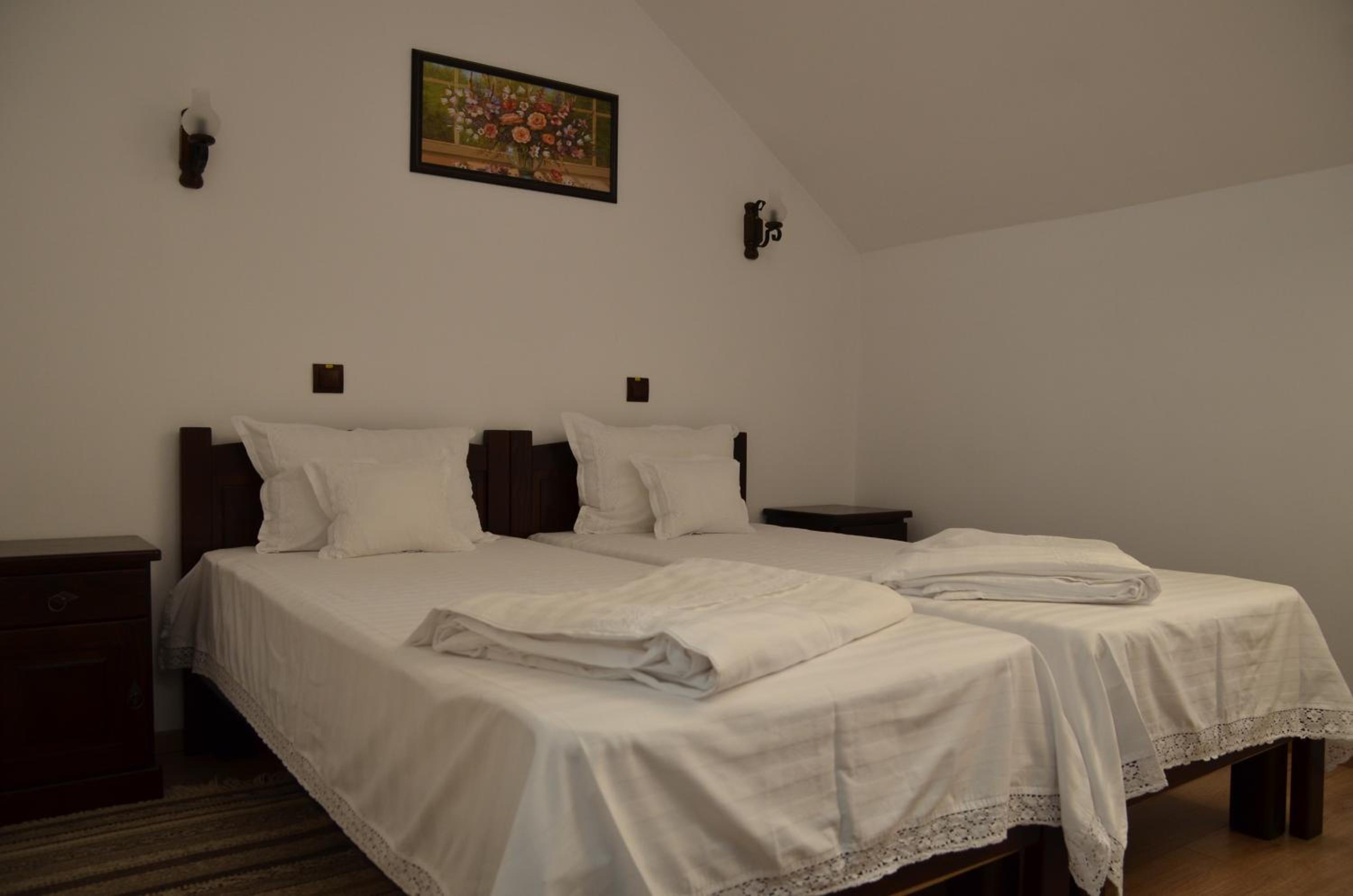 Standard Double Room photo 3