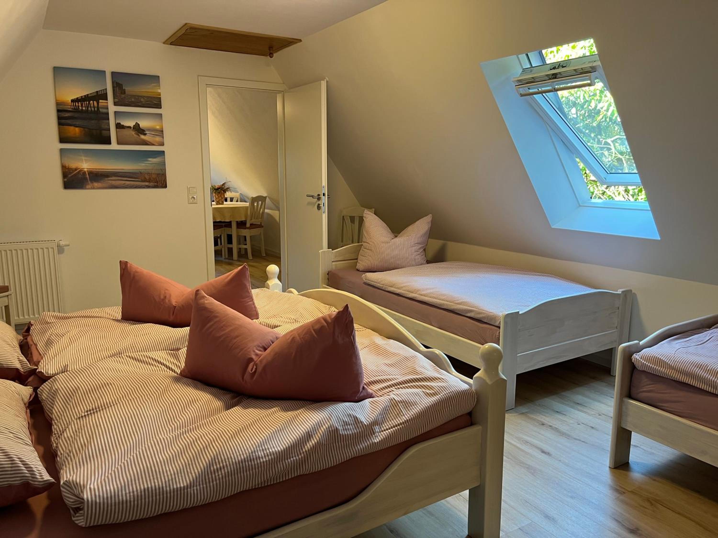 One-Bedroom Apartment photo 3