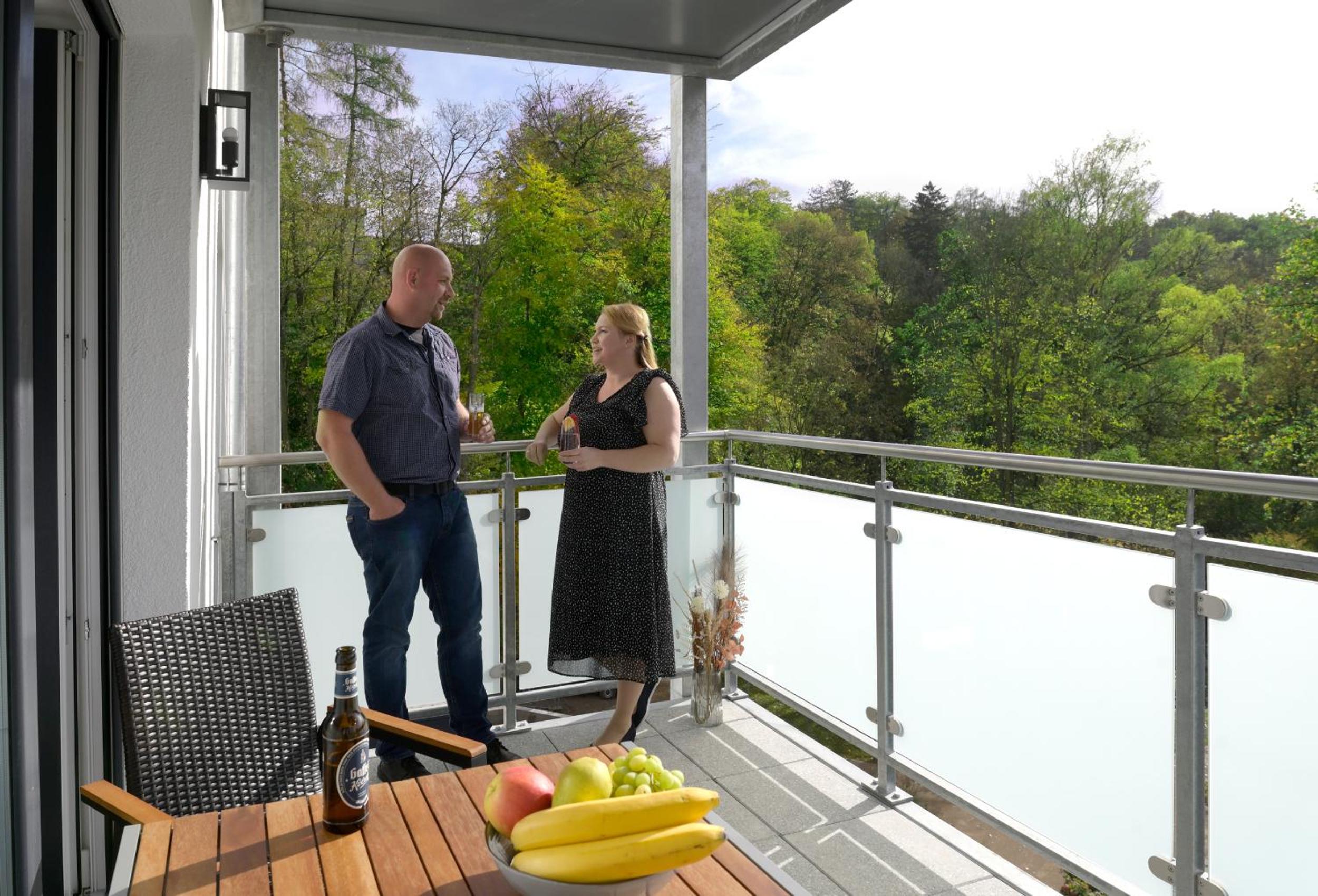 Double Room with Balcony - Photo 7