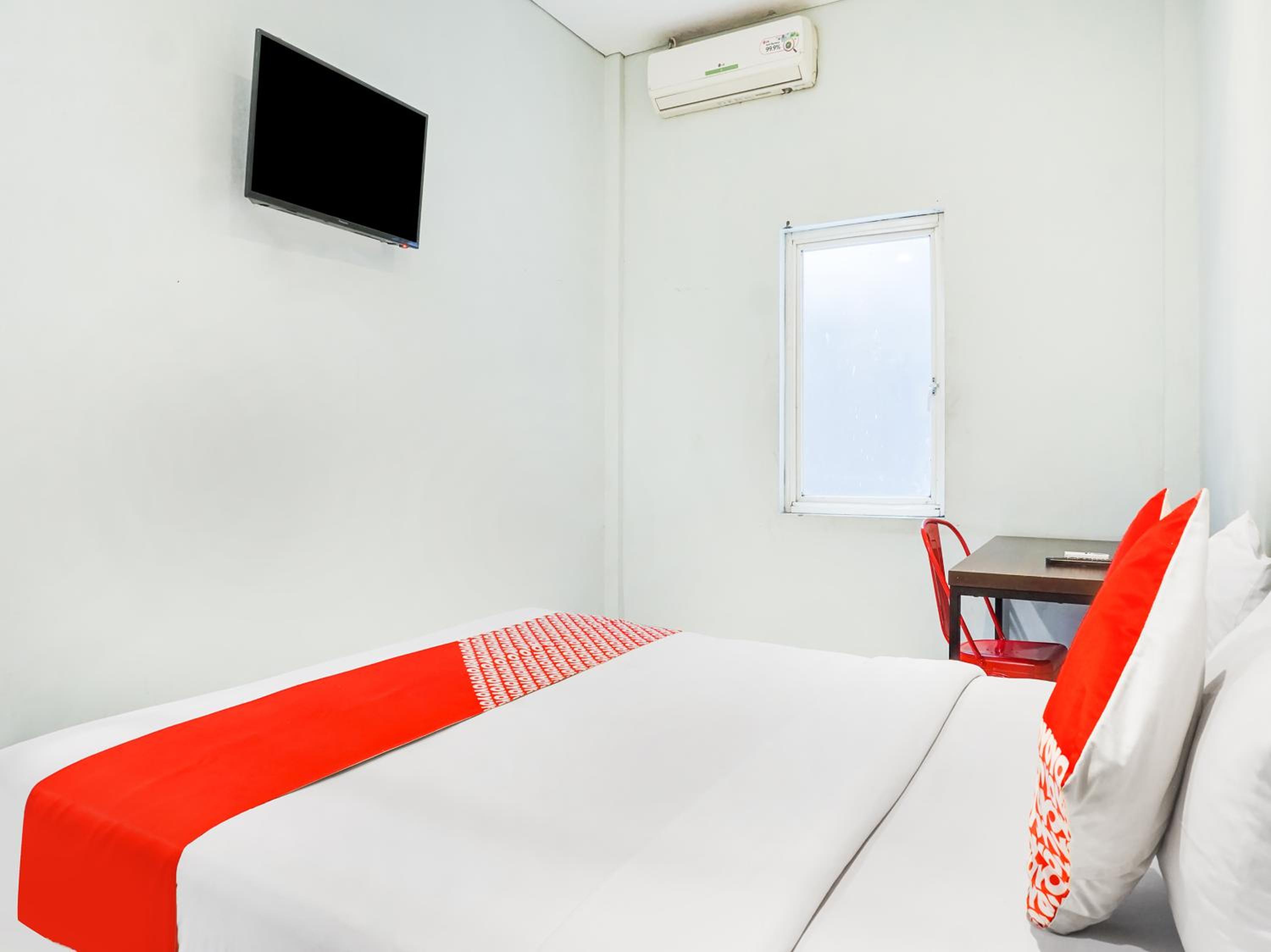Standard Double Room - Photo 7
