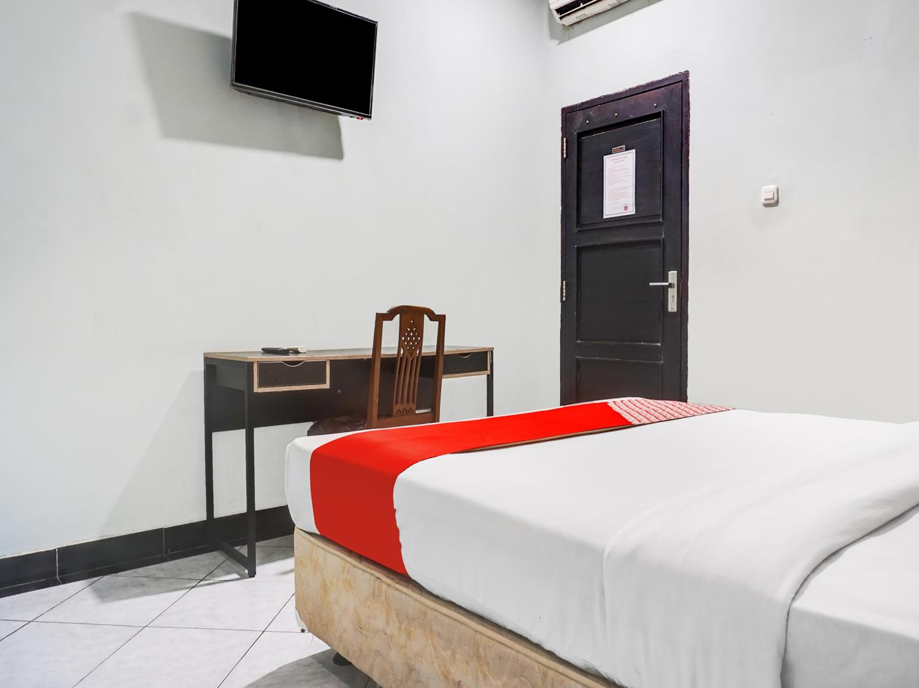 Standard Double Room - Photo 2