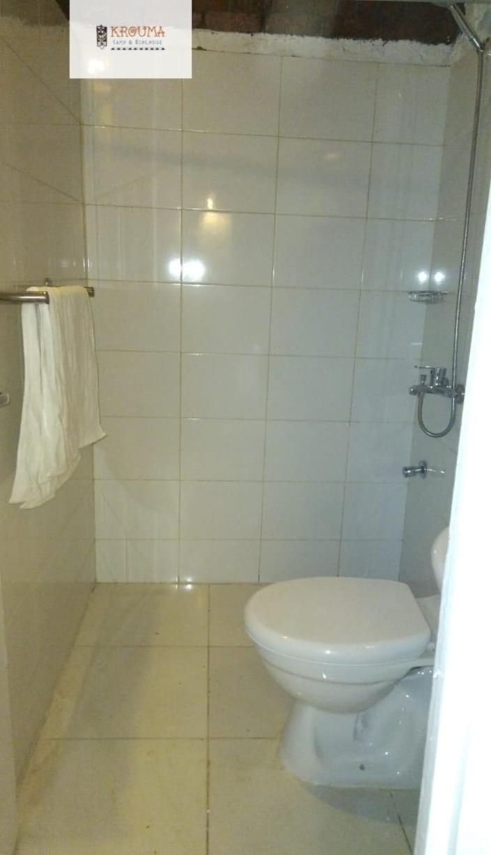 Deluxe Double Room with Balcony - Photo 12