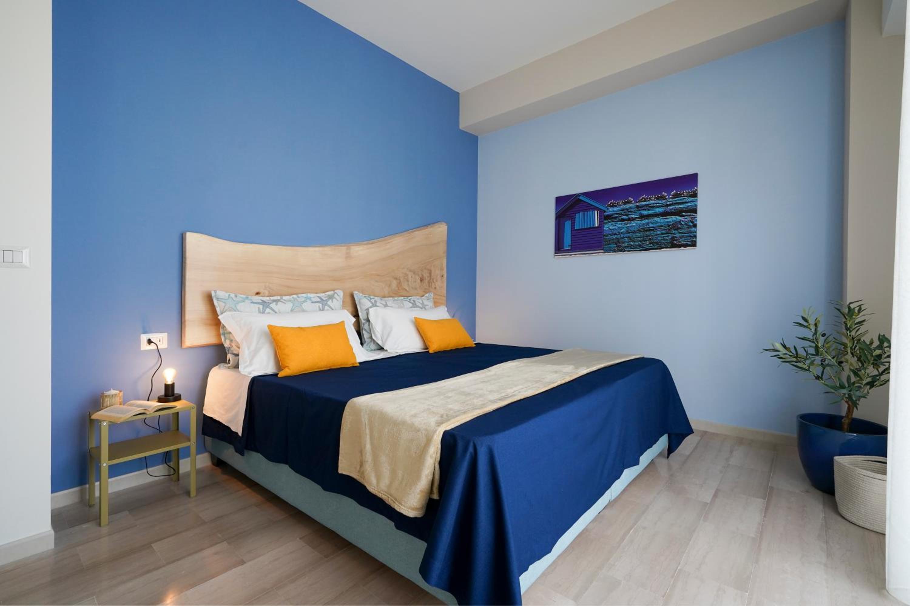 Superior Apartment
