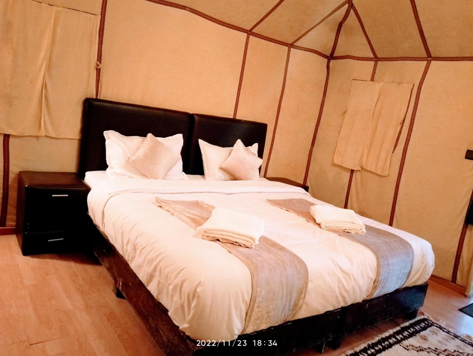 Tent - Photo 95