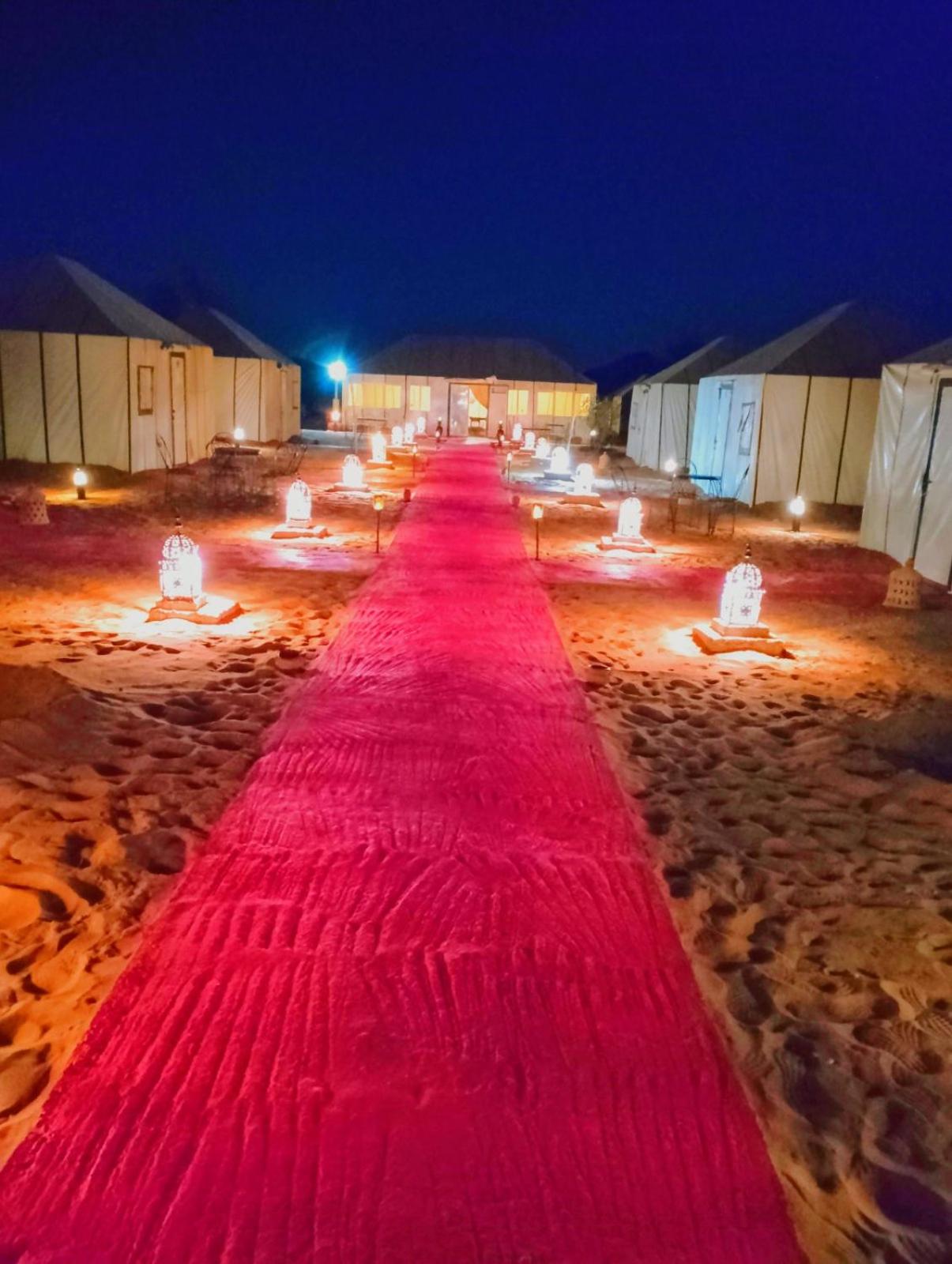 Tent - Photo 91