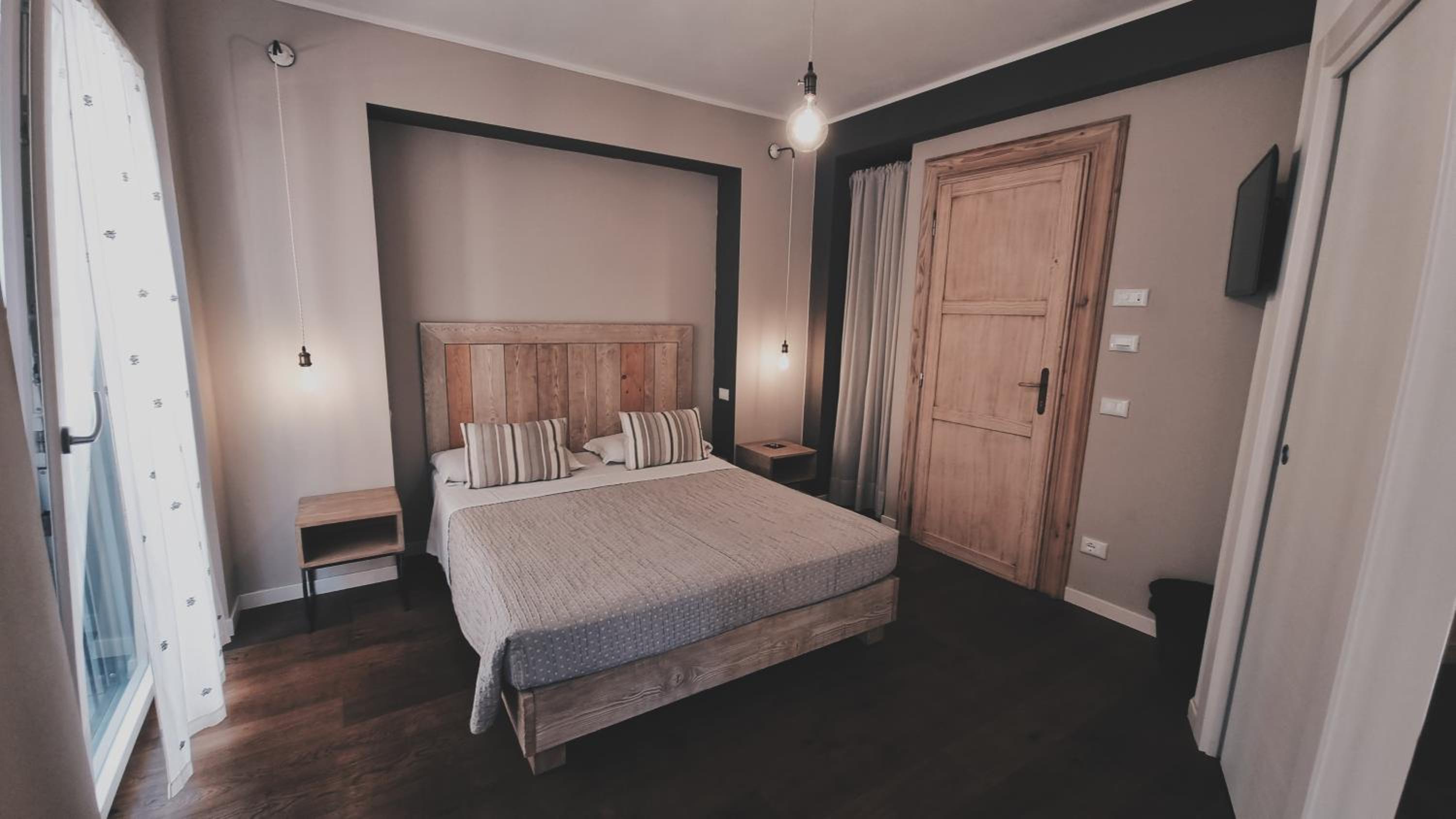 Superior Double Room - Photo 1