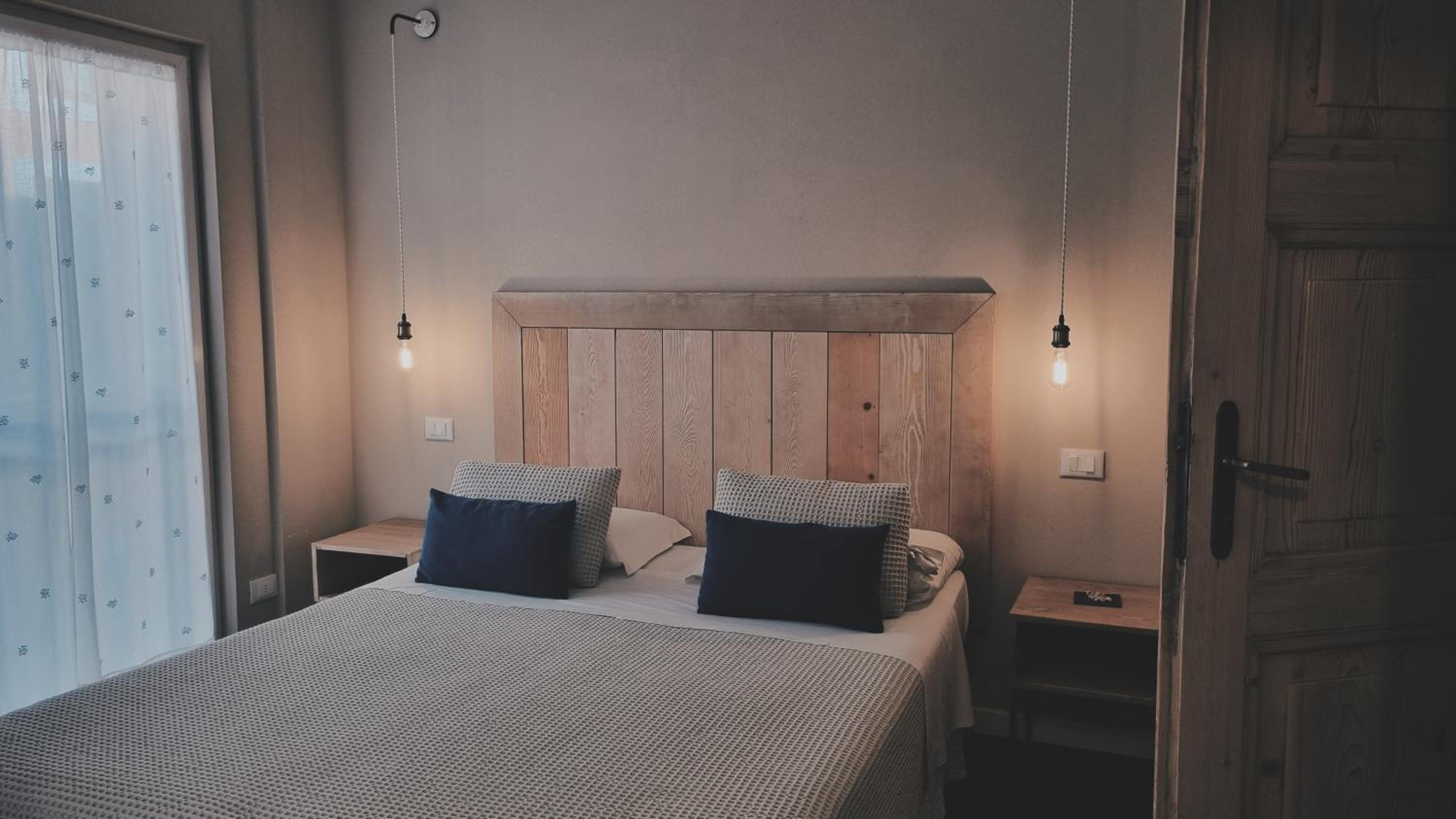 Superior Double Room - Photo 4