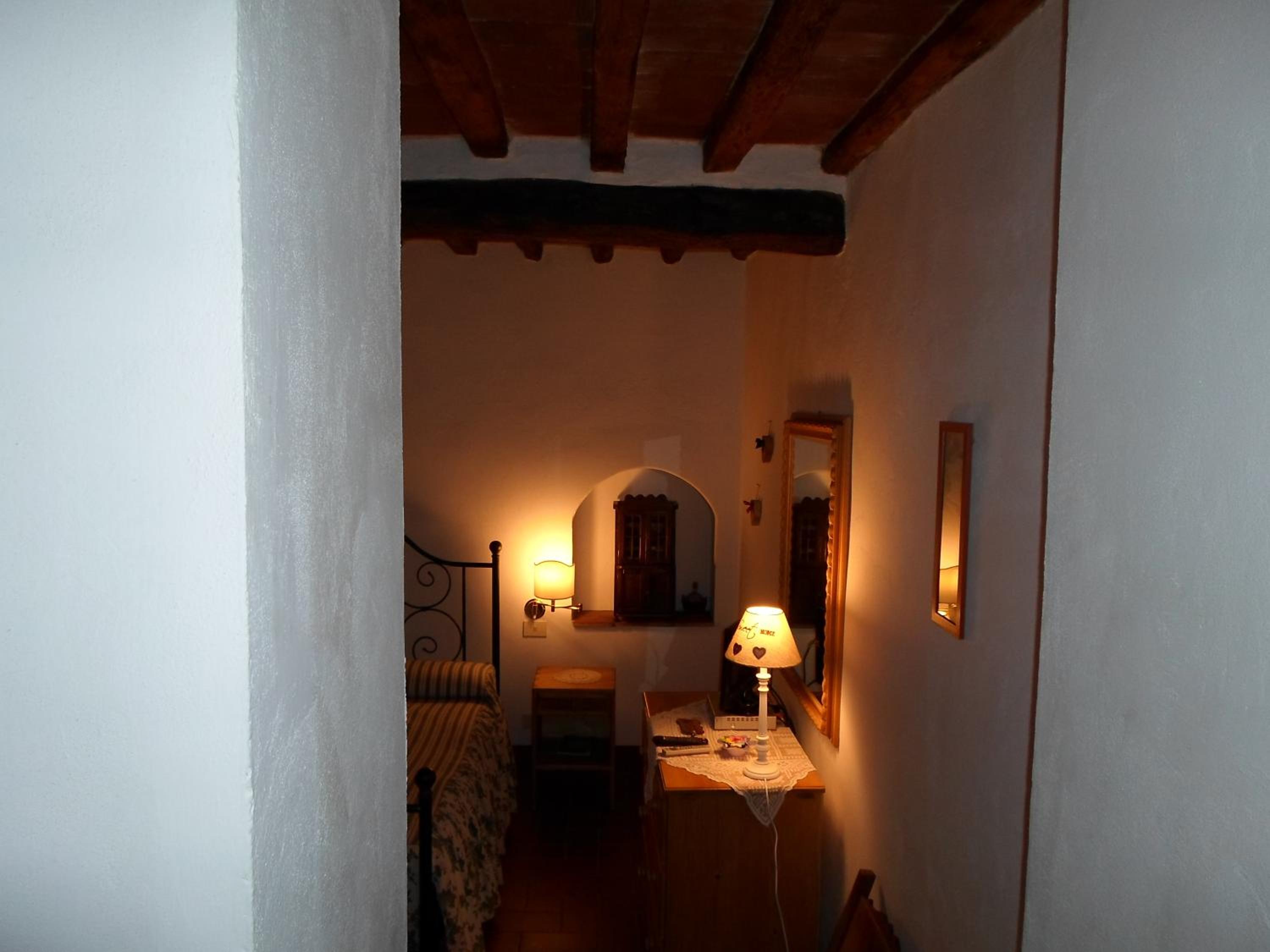 Superior King Room photo 3