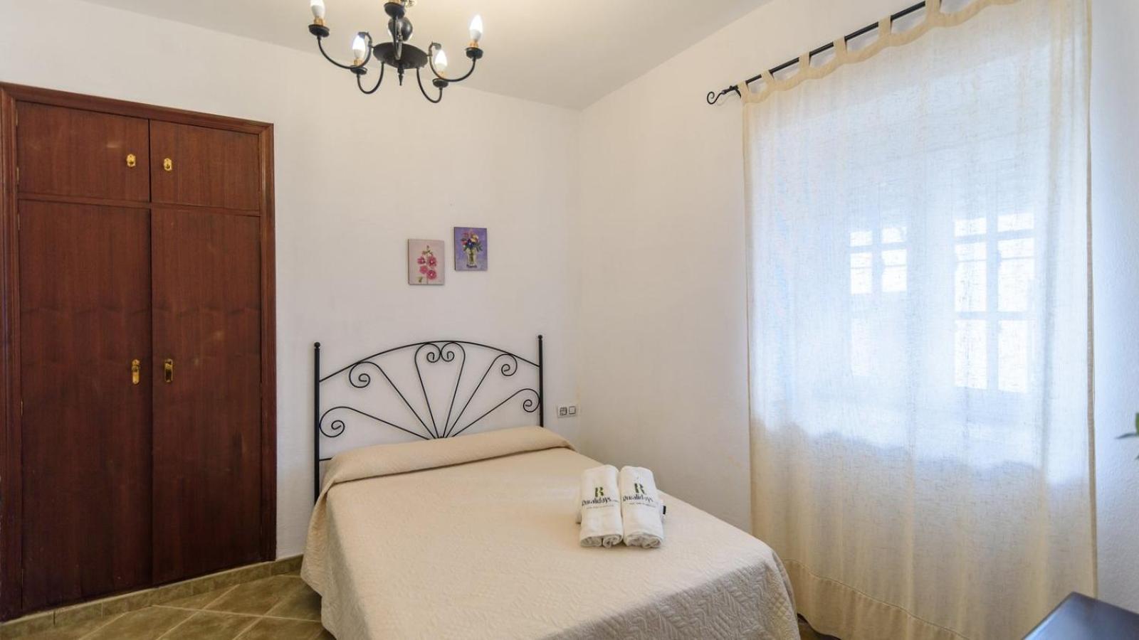 Casa de cuatro habitaciones