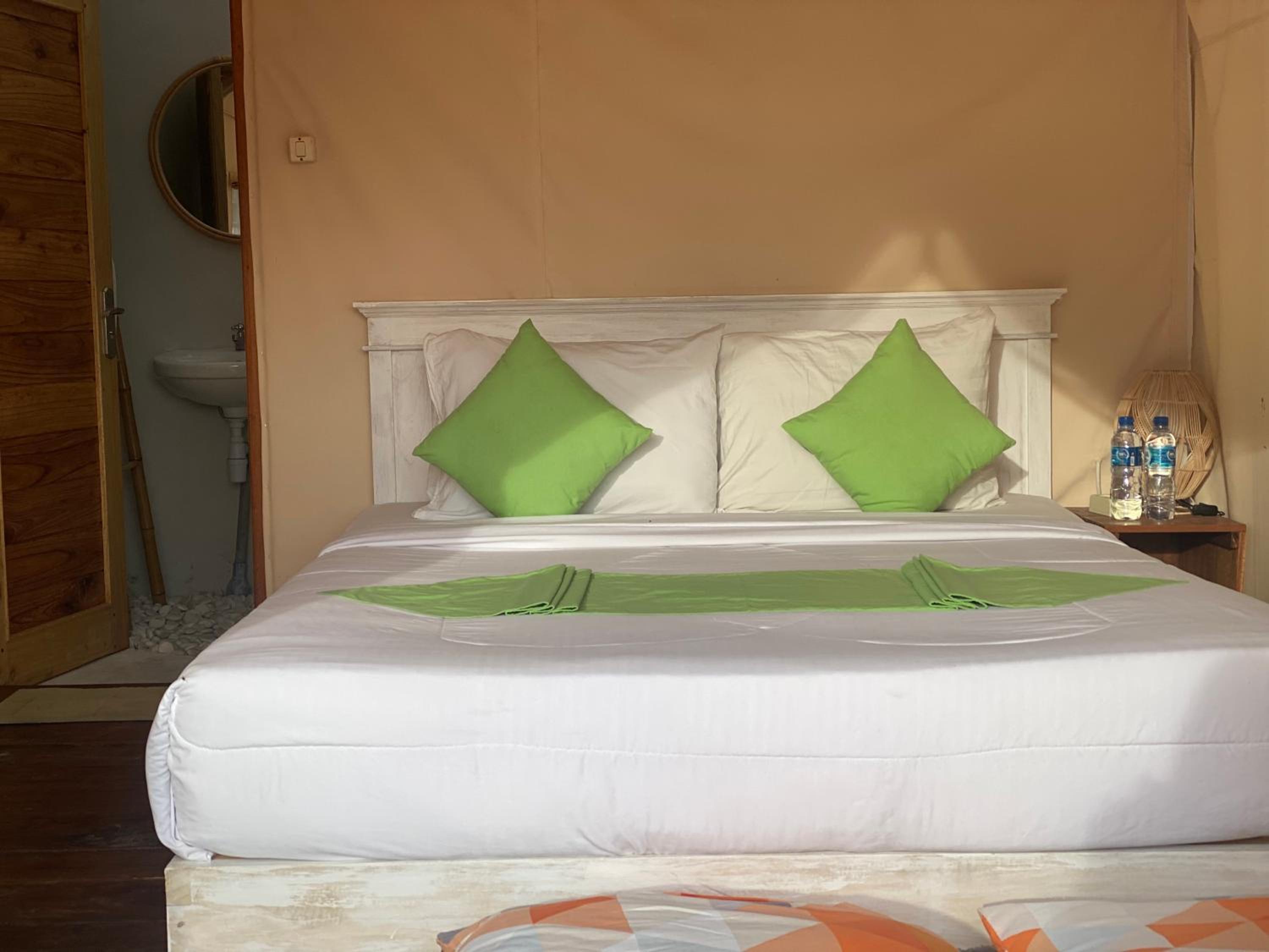 Tent photo 3
