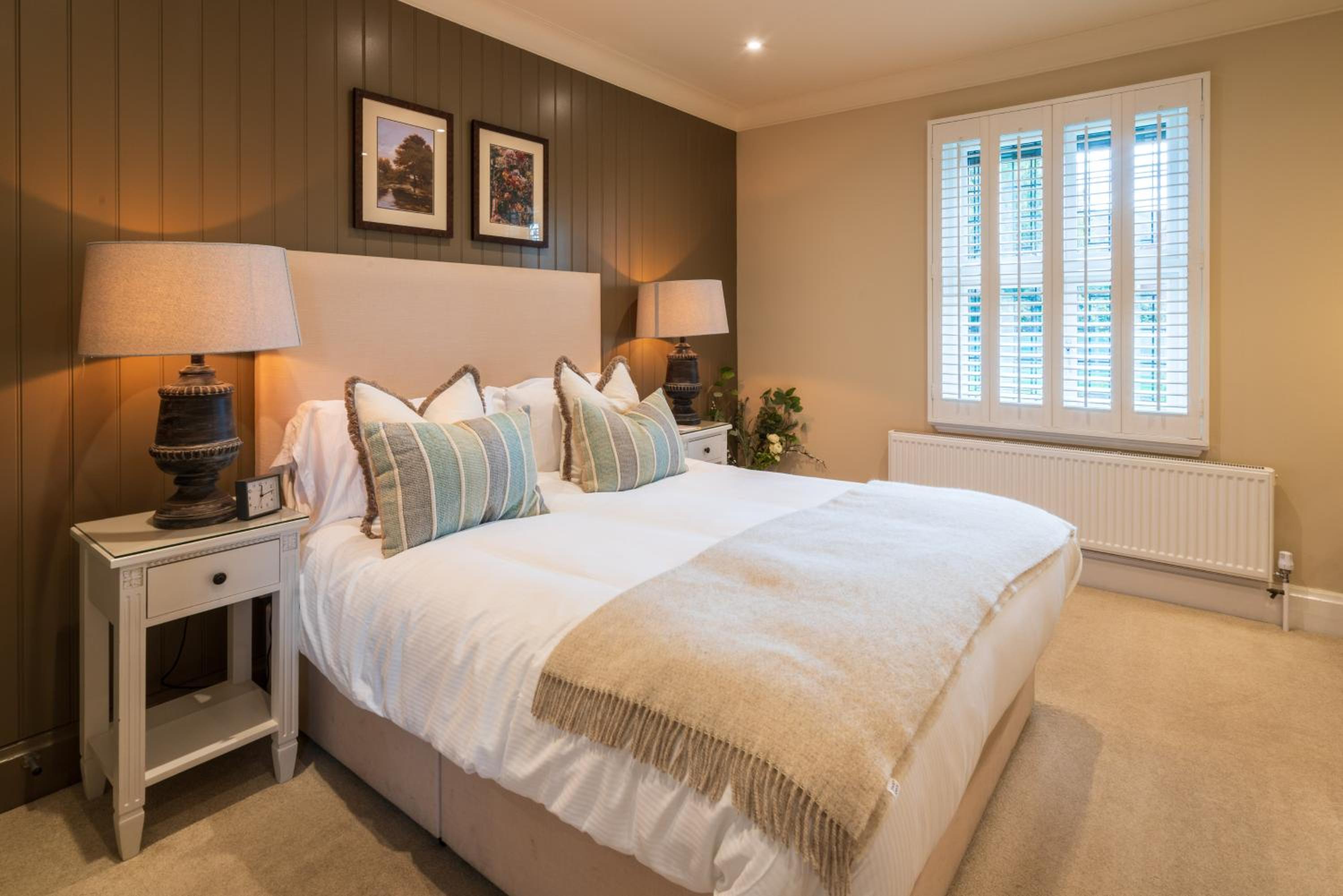 Standard King Room photo 3
