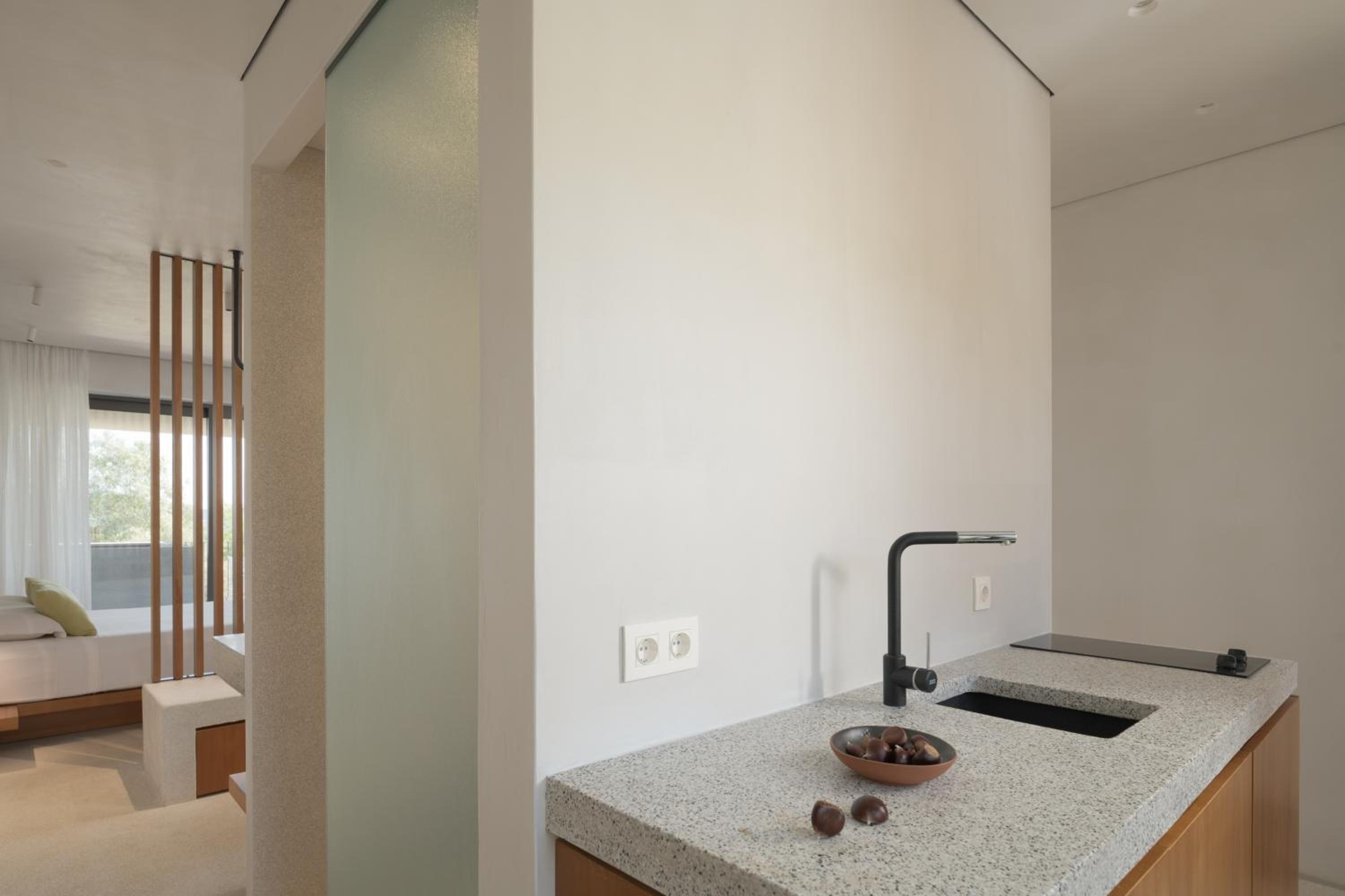 Suite with Spa Bath - Photo 8