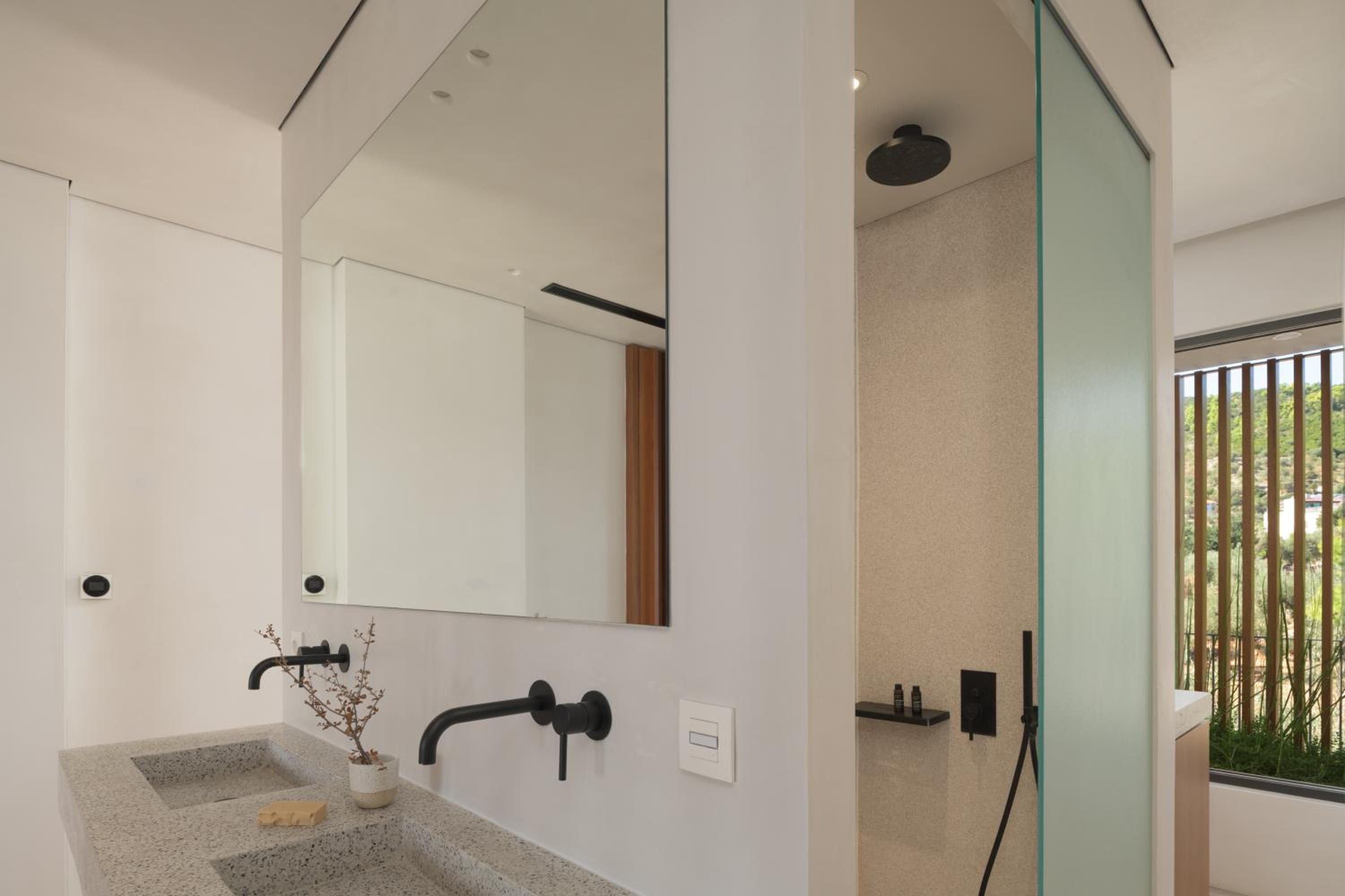 Suite with Spa Bath - Photo 7