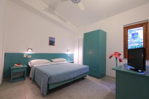 Economy Double Room photo 1