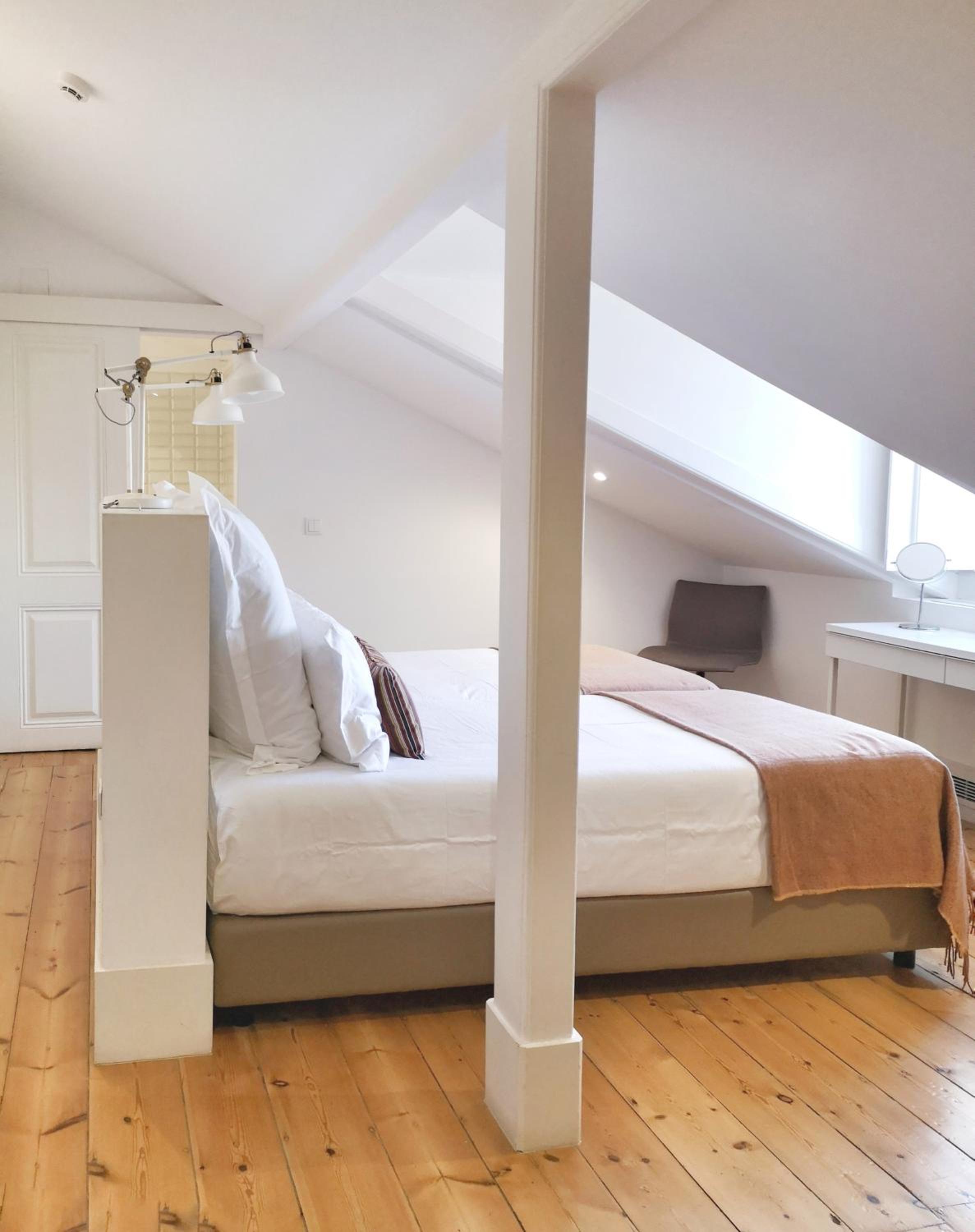 Standard Double or Twin Room photo 1