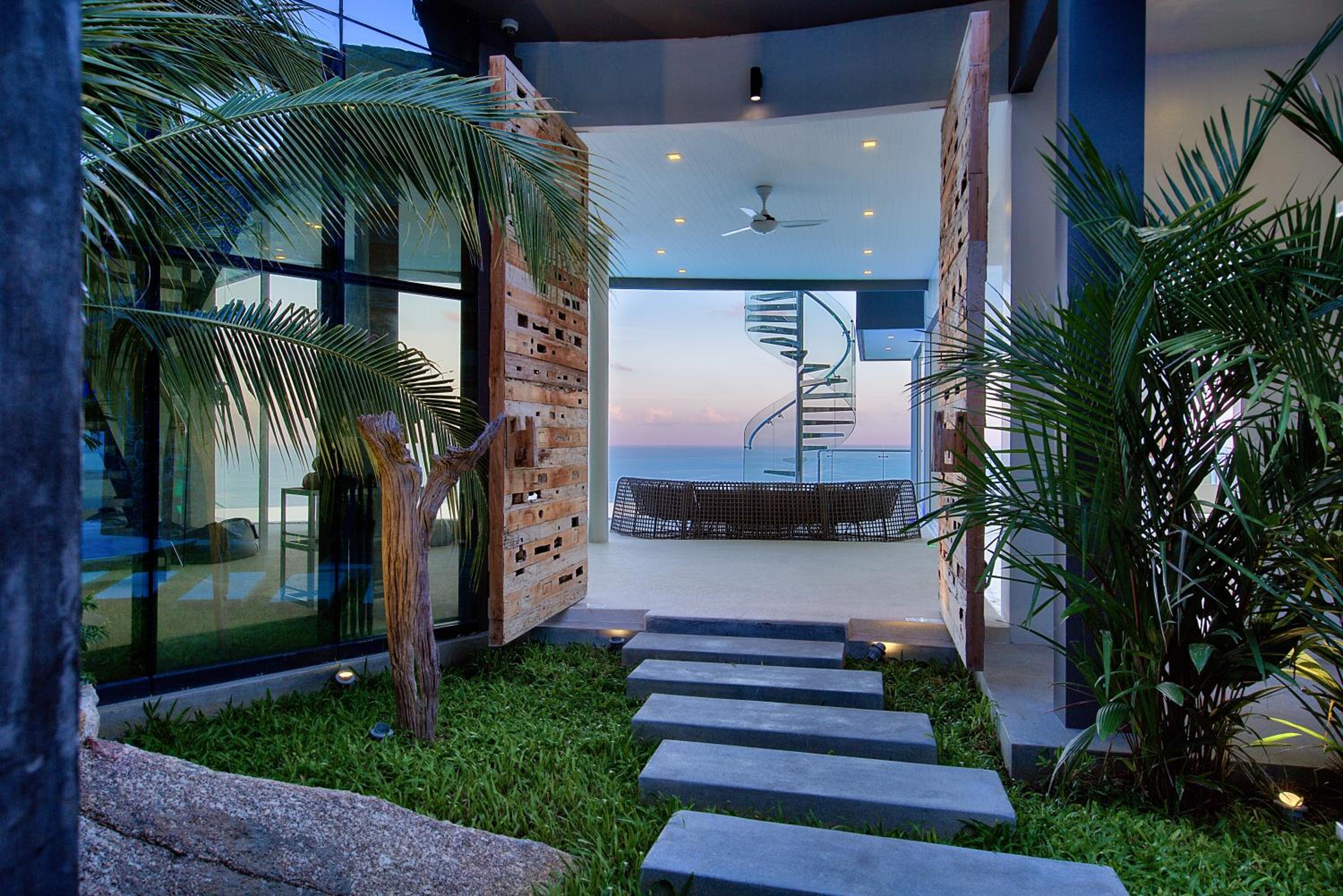 Villa with Private Pool photo 2