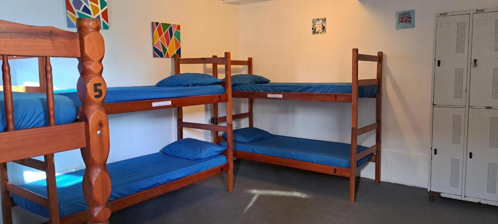 Bed in 6-Bed Mixed Dormitory Room photo 2