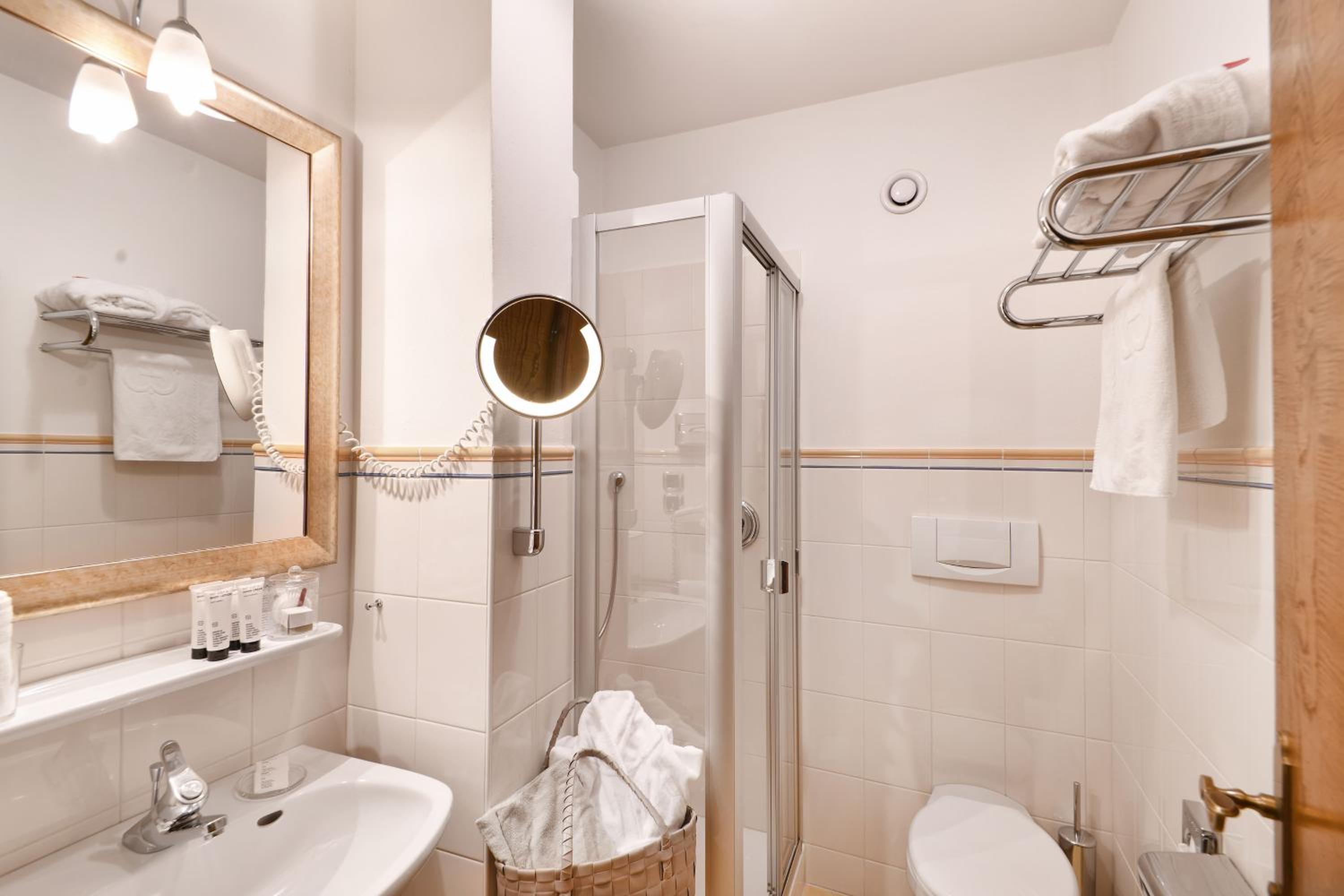 Standard Single Room photo 2