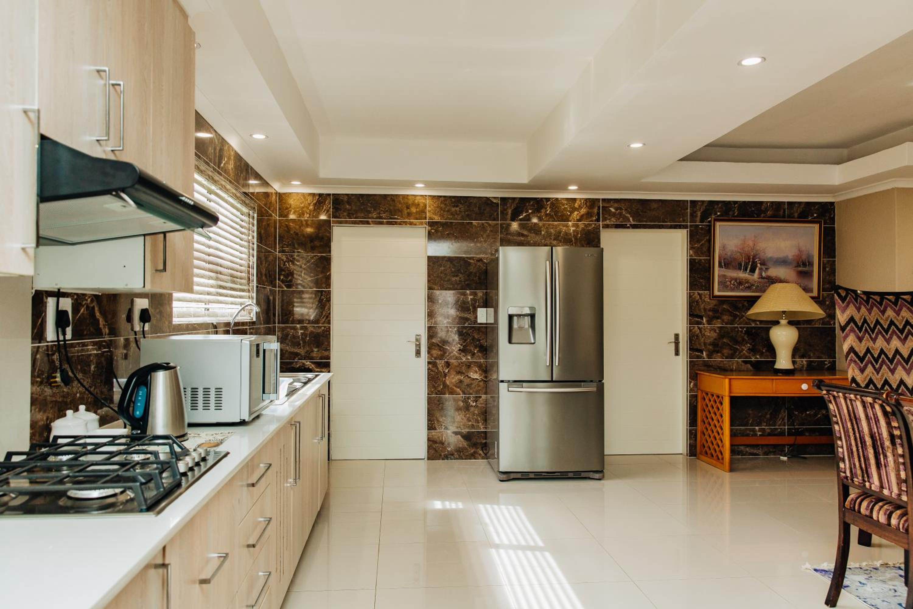 Three-Bedroom Villa - Photo 13