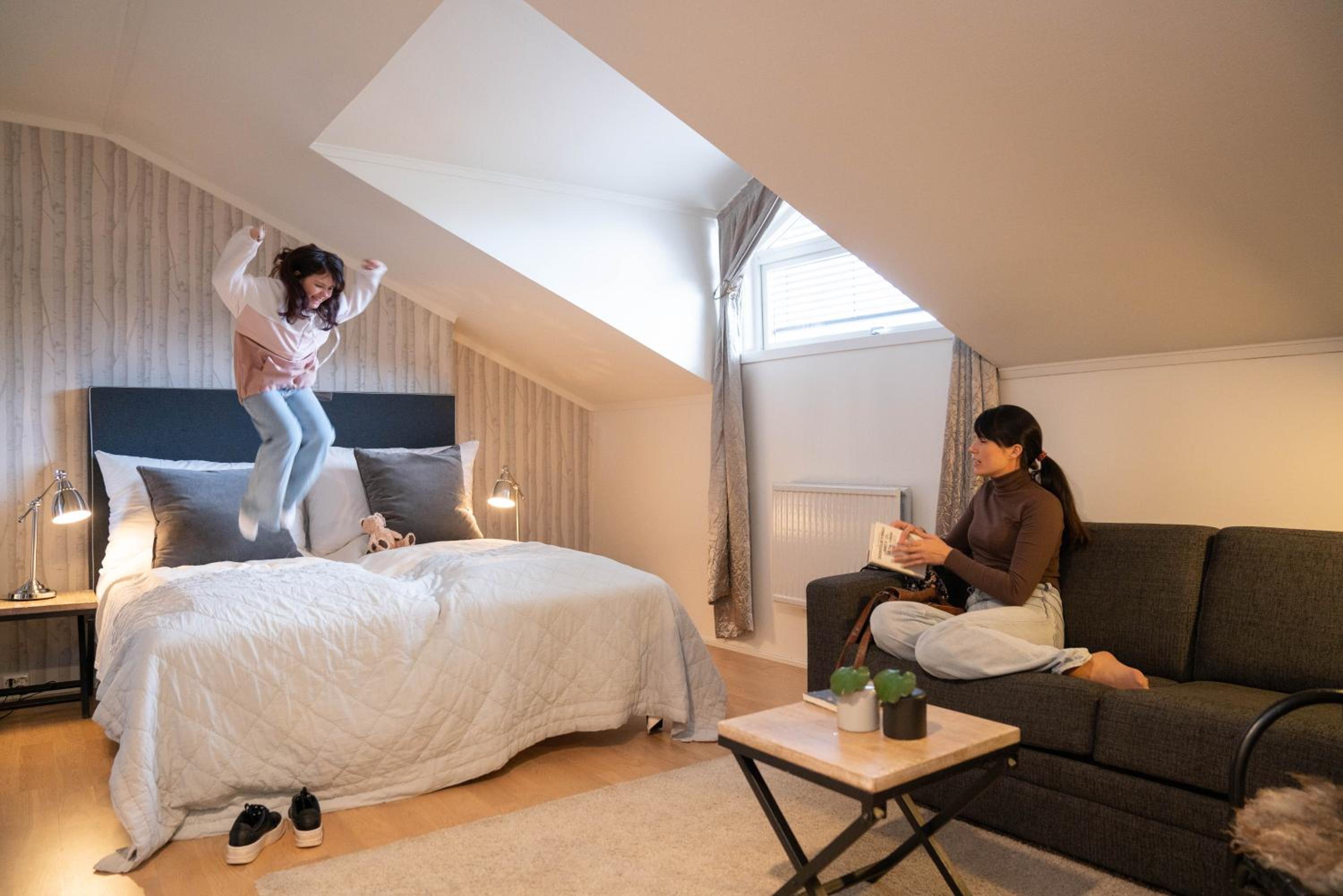 Double or Twin Room - Photo 3