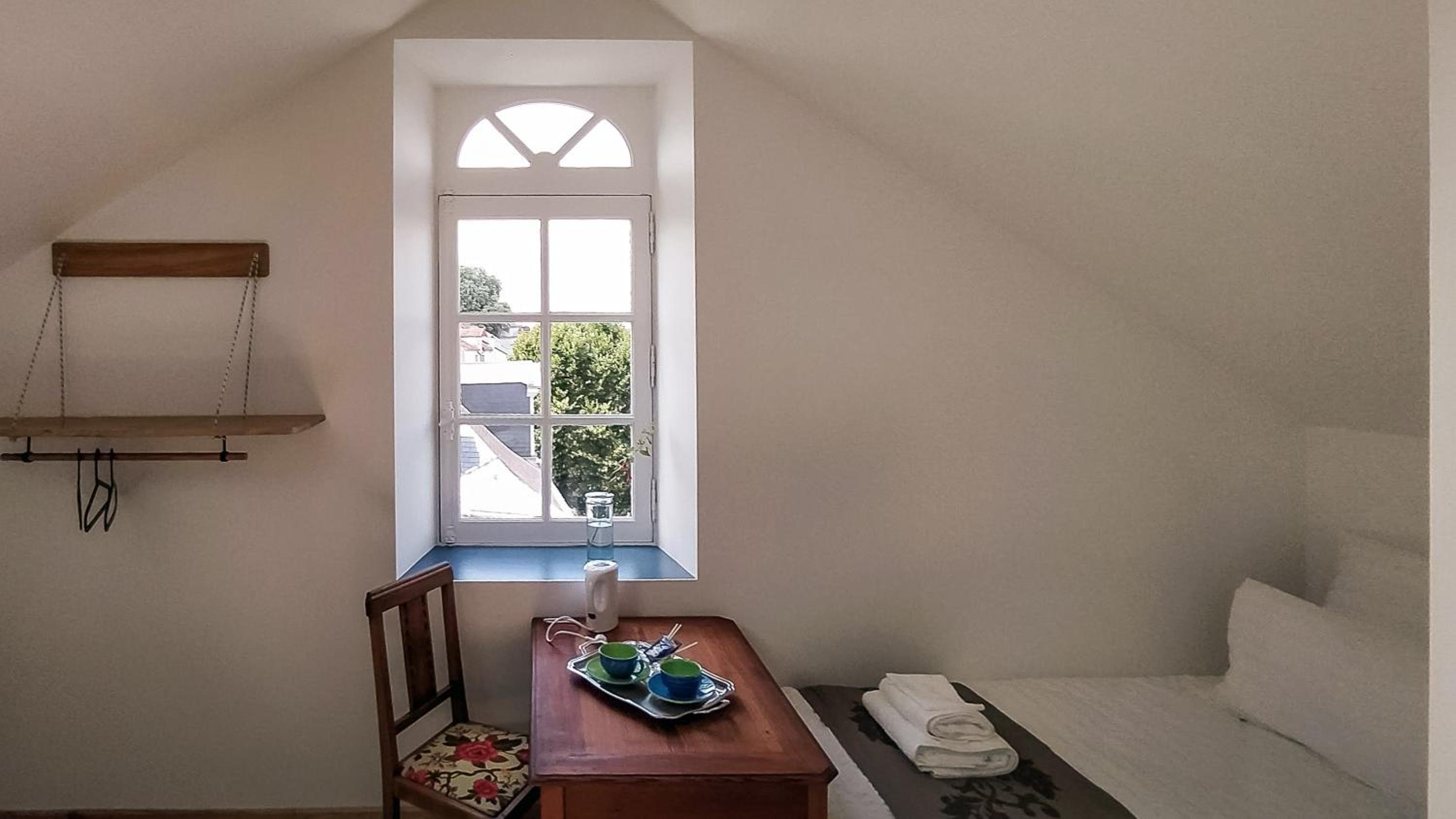 Triple Room with Private Bathroom - Photo 4