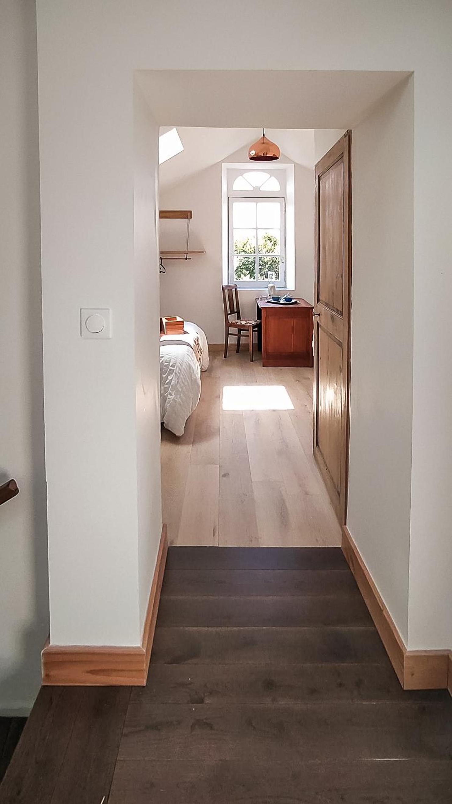 Triple Room with Private Bathroom - Photo 6