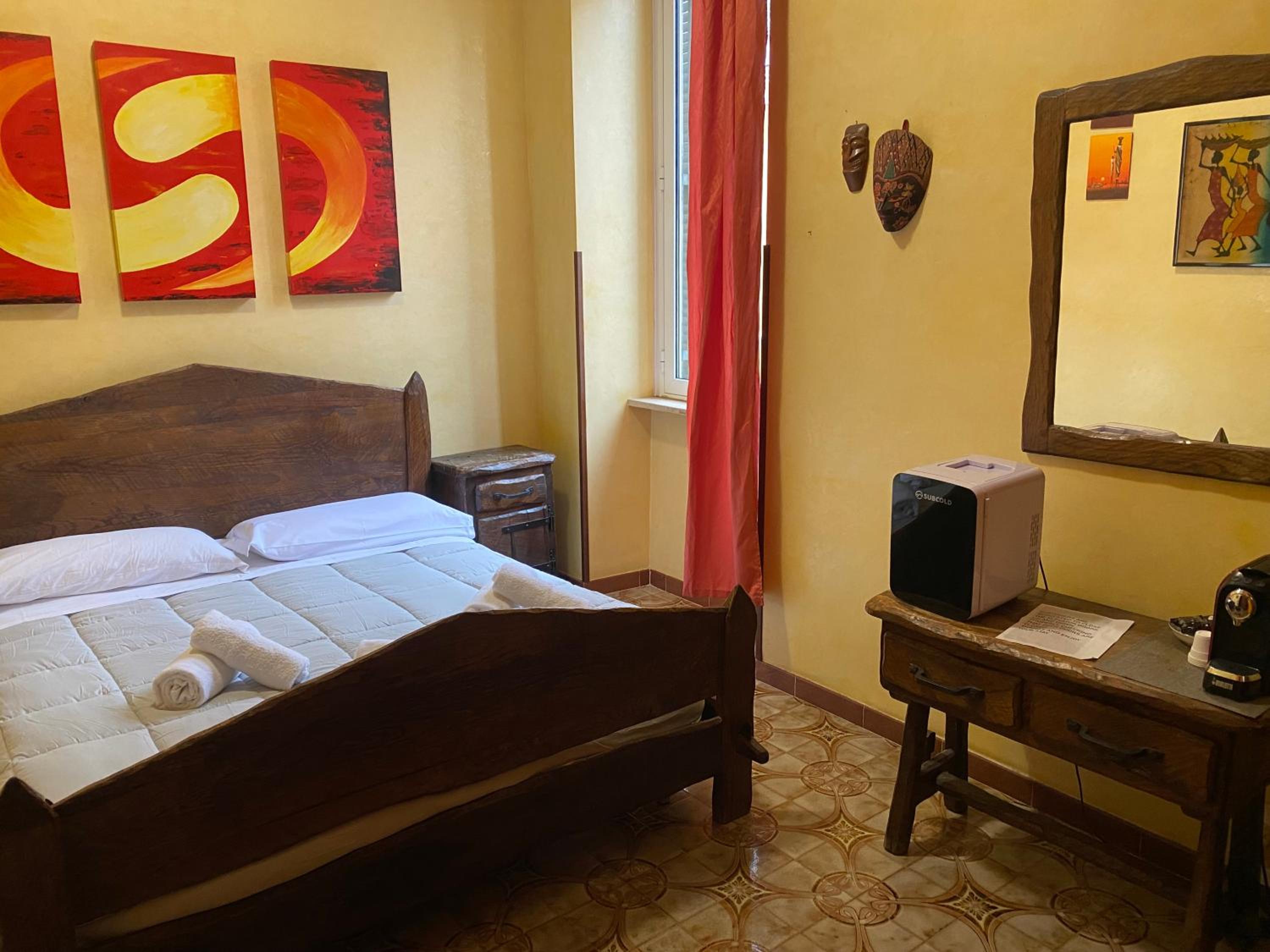 Double Room with Private Bathroom photo 2