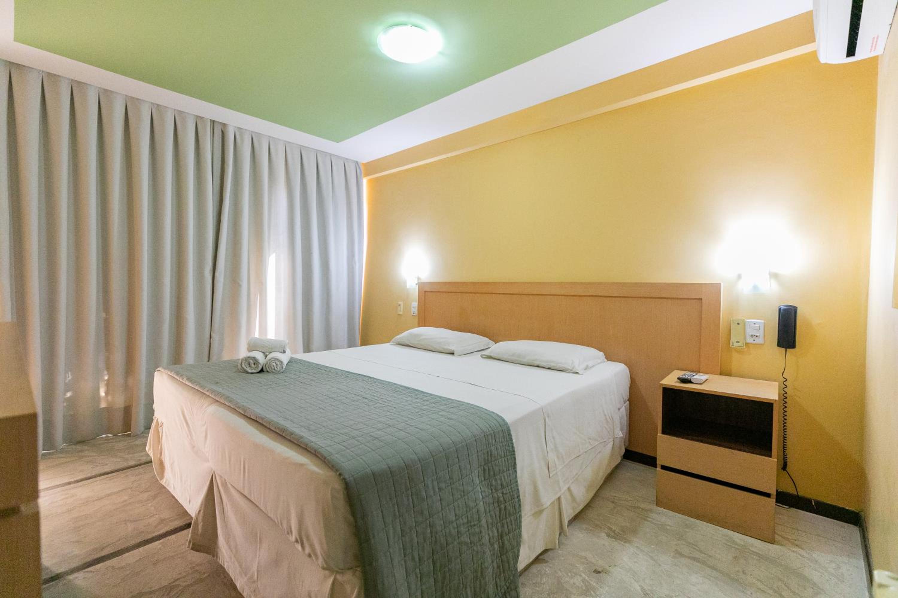 Standard Double Room - Photo 3