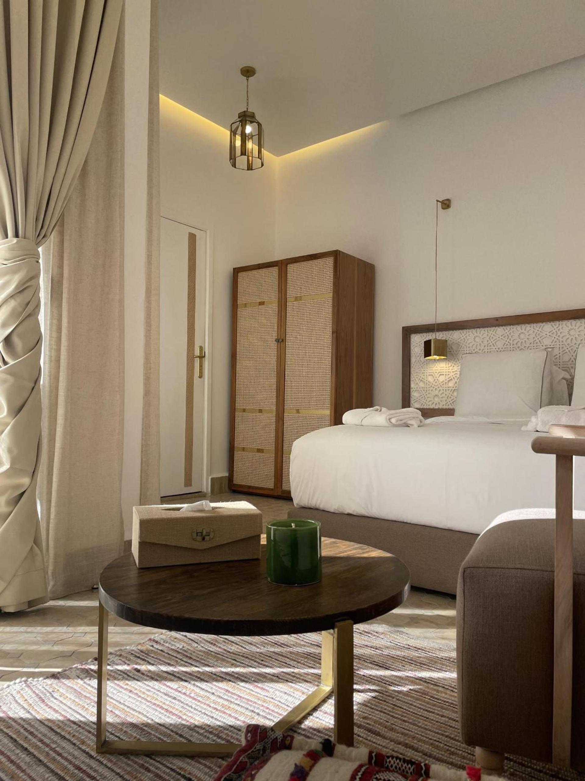 Standard Double Room - Photo 4