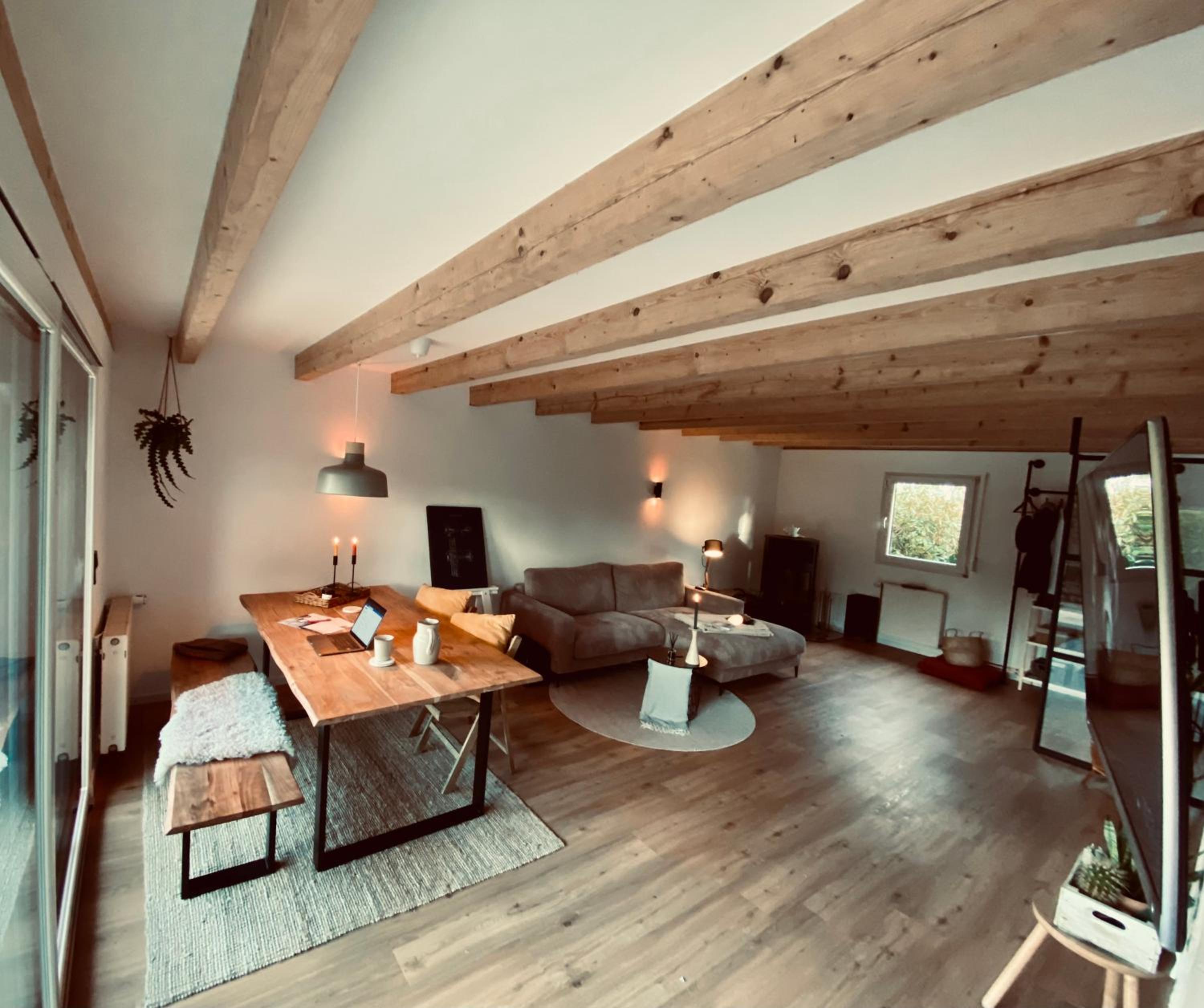One-Bedroom House photo 1