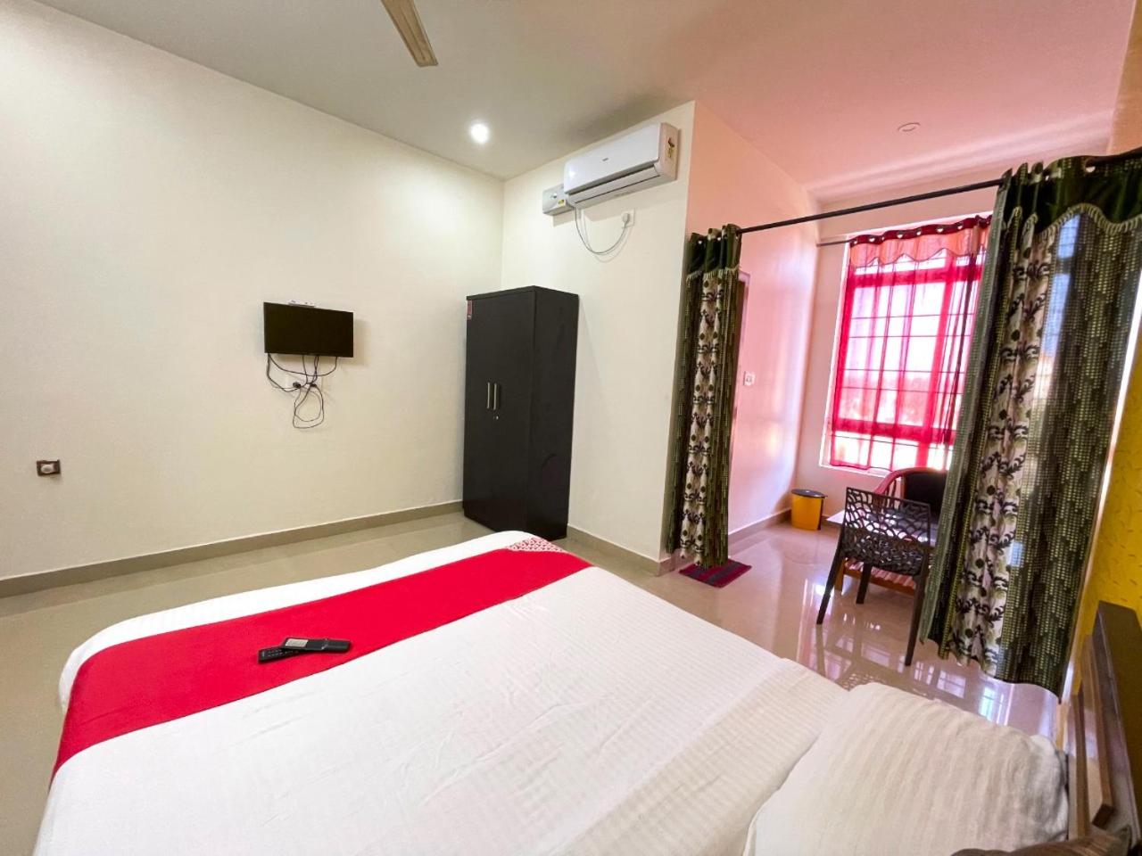 Deluxe Double Room - Photo 7