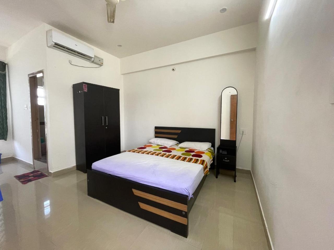 Deluxe Double Room - Photo 19