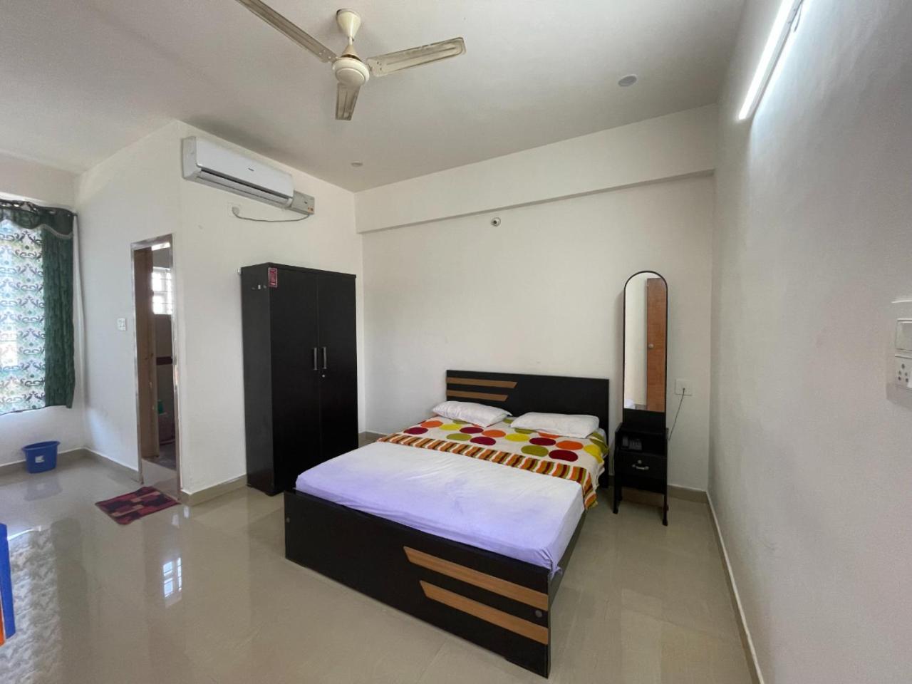Deluxe Double Room - Photo 12