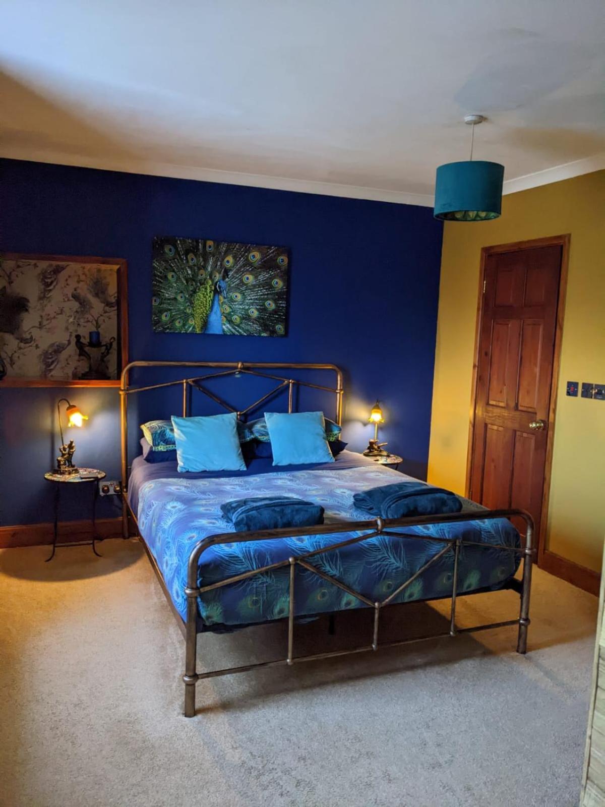 Deluxe Family Room - Photo 8
