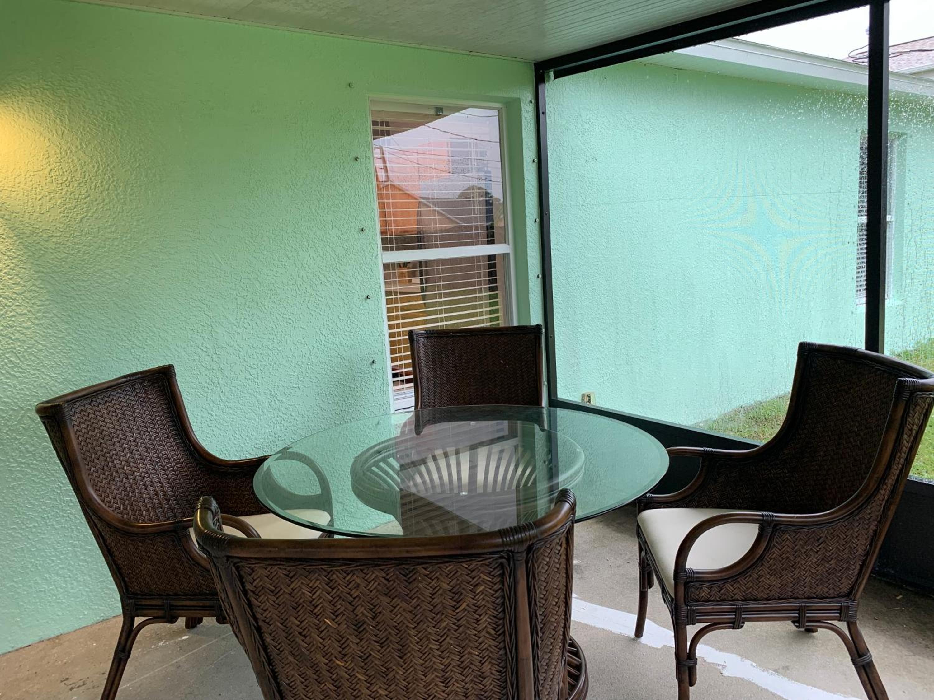 Three-Bedroom Villa photo 3