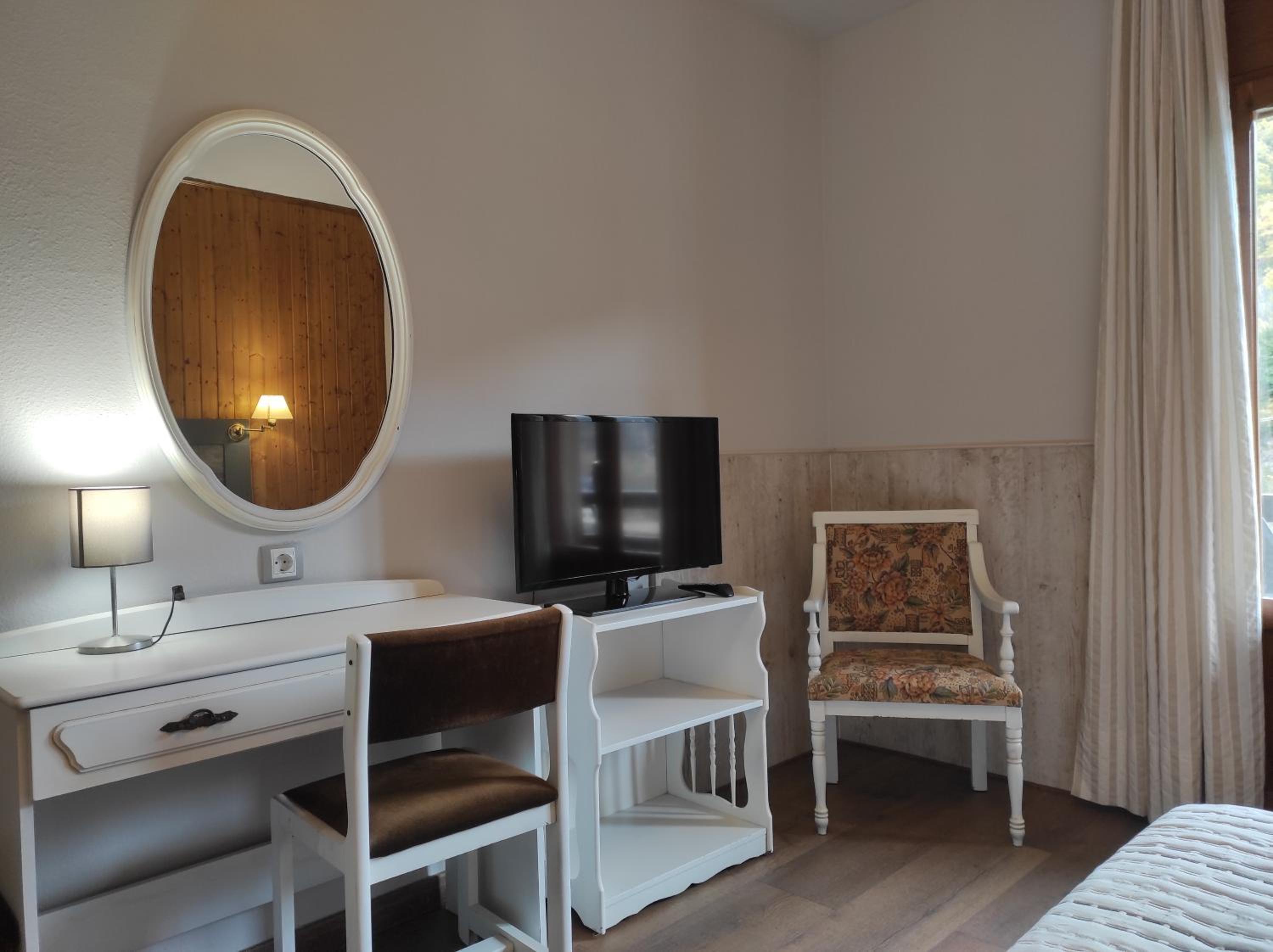 Triple Room with Balcony photo 3