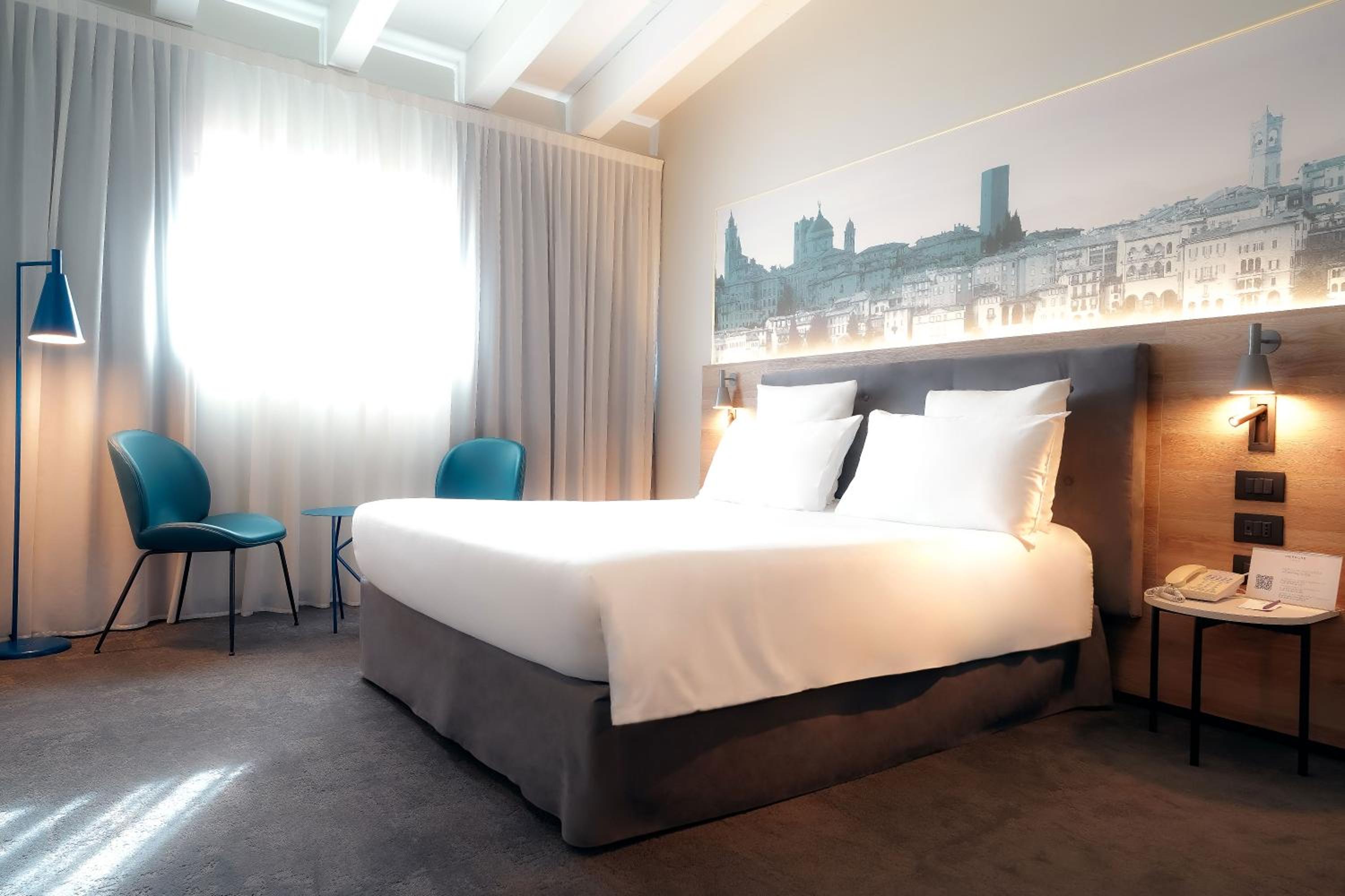 Standard Double Room - Photo 2