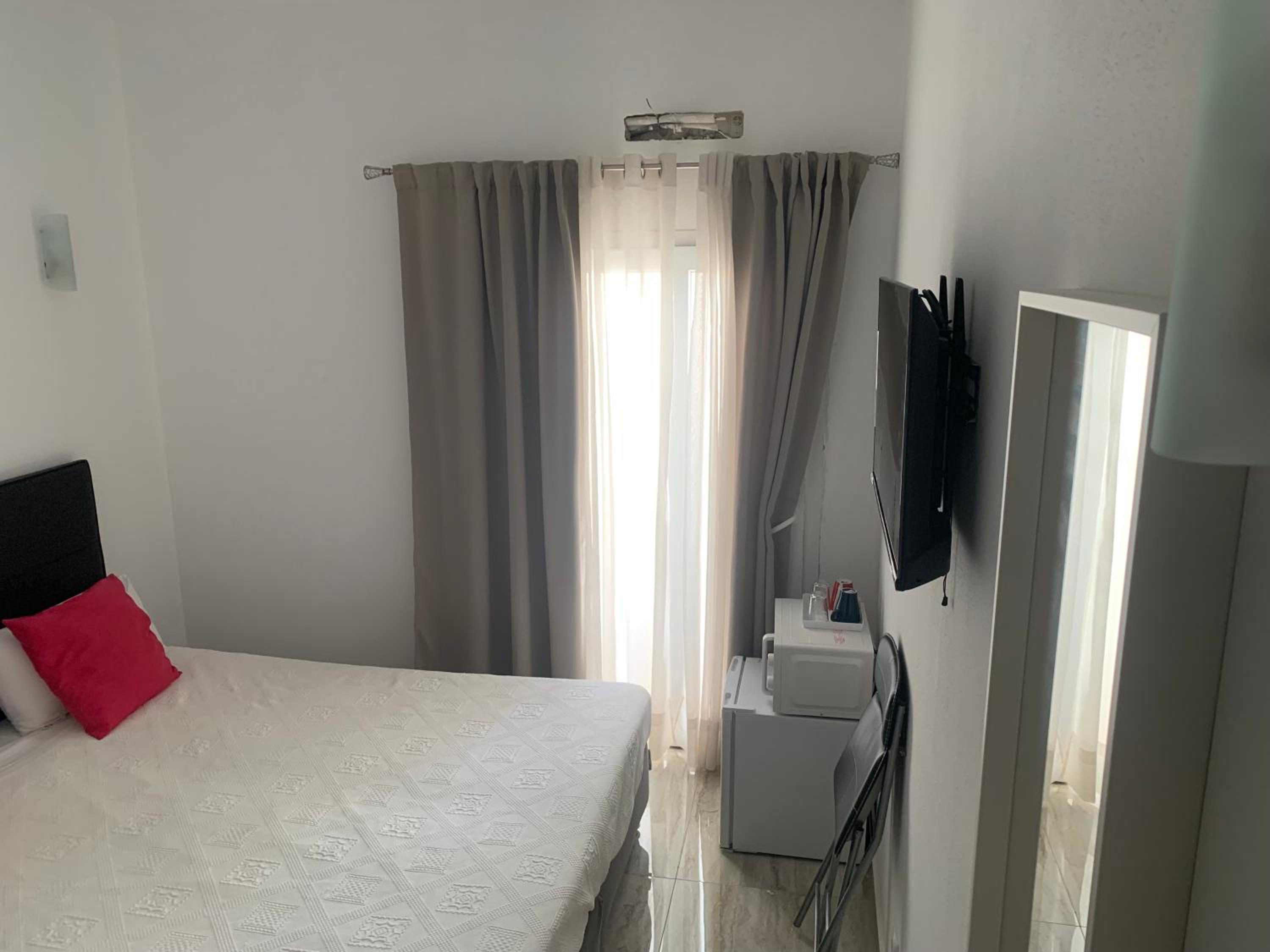 Double or Twin Room photo 3